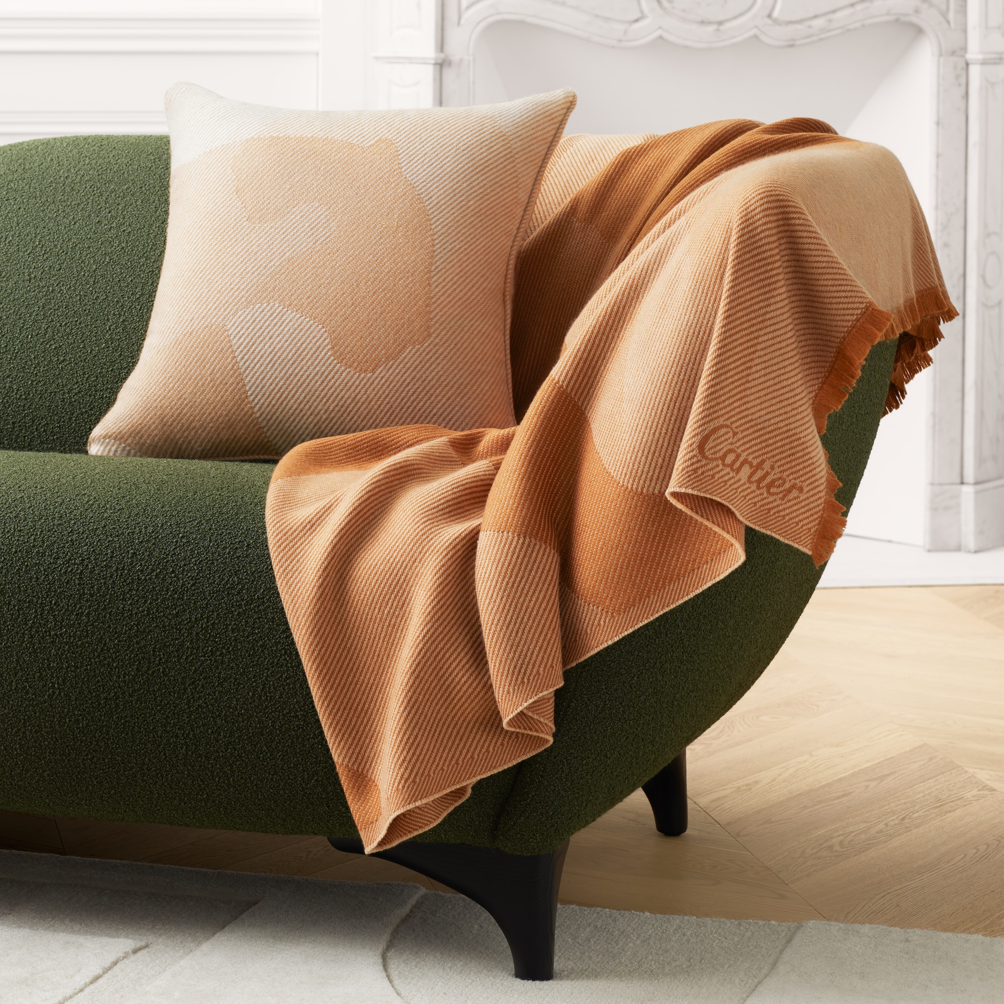 7 صورة ،بطانية صغيرة "پانتير دو كارتييه"