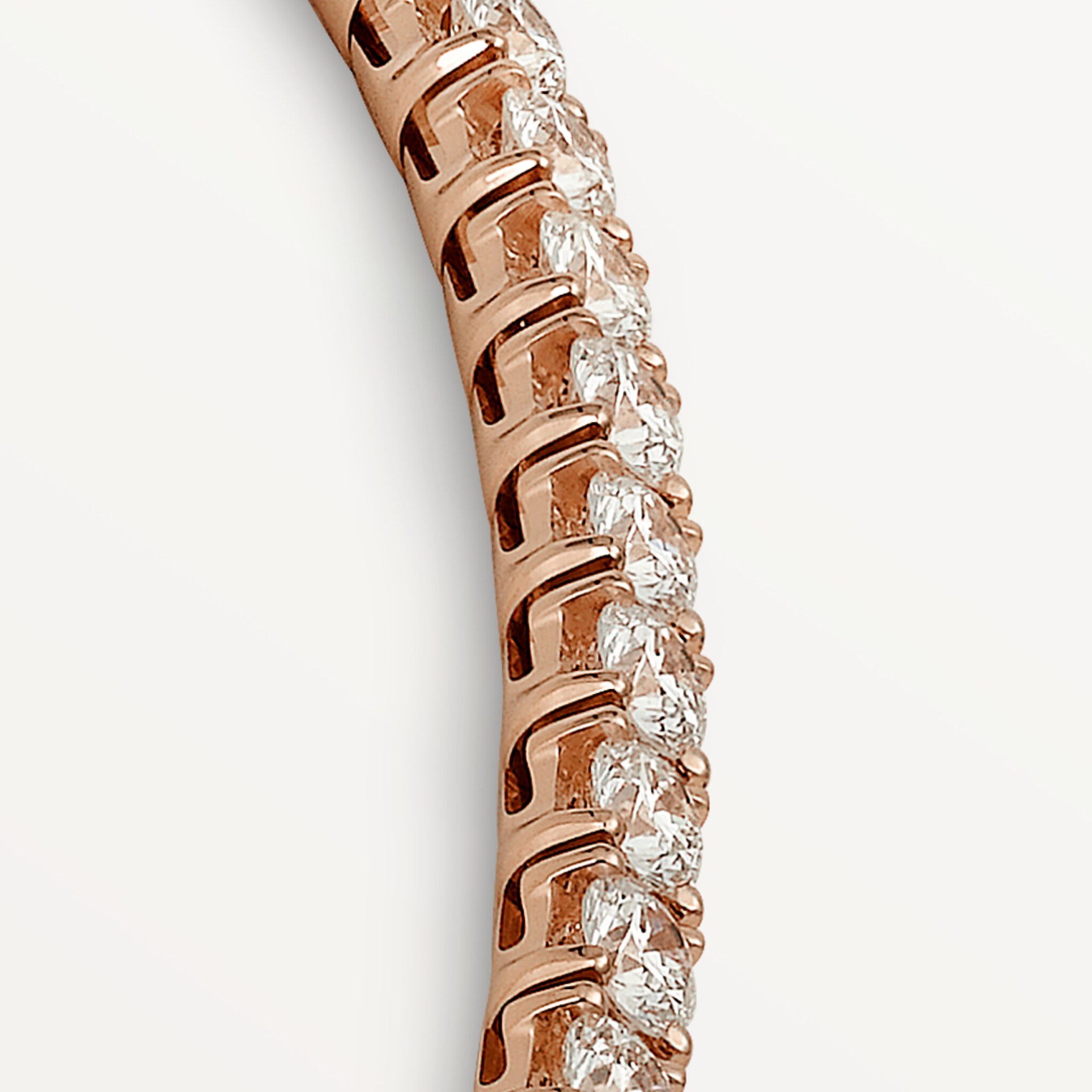 Lignes Essentielles necklace, brilliant-cut diamonds