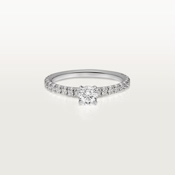1895 solitaire, brilliant-cut diamond, paved  1895 solitaire, brilliant-cut diamond, paved