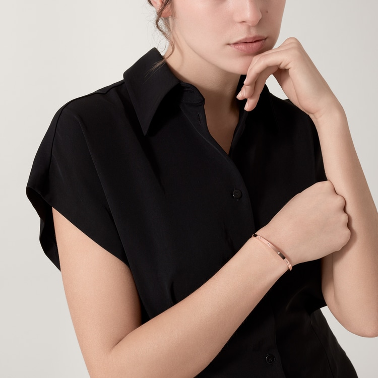 Cartier bracelet 10 diamonds hotsell