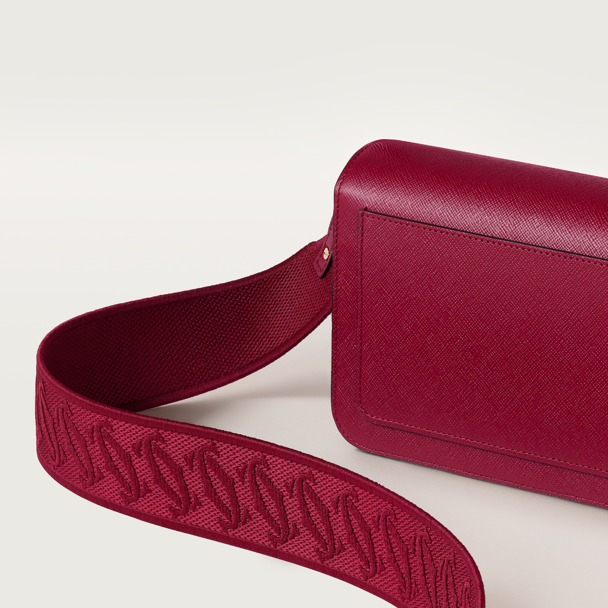 Sac east-west, C de Cartier, image 6