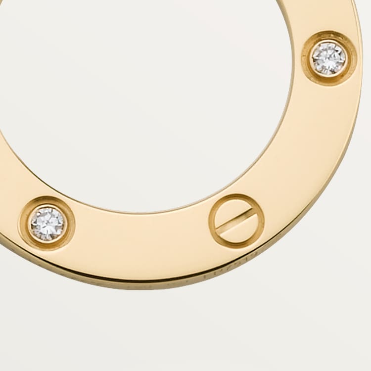 Love necklace 2025 gold cartier