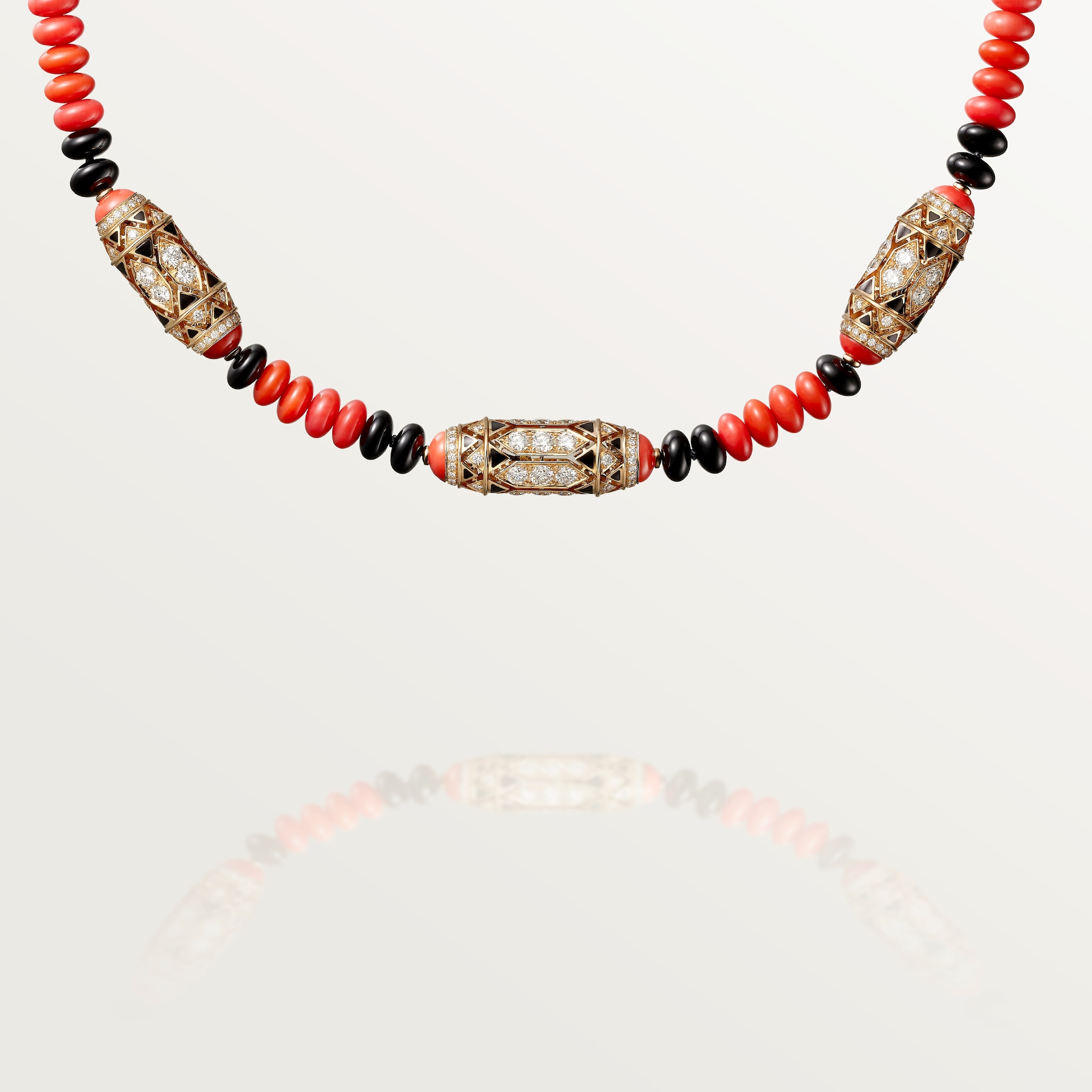 Collier G&eacute;ometrie & Contrastes, corail, pav&eacute; 