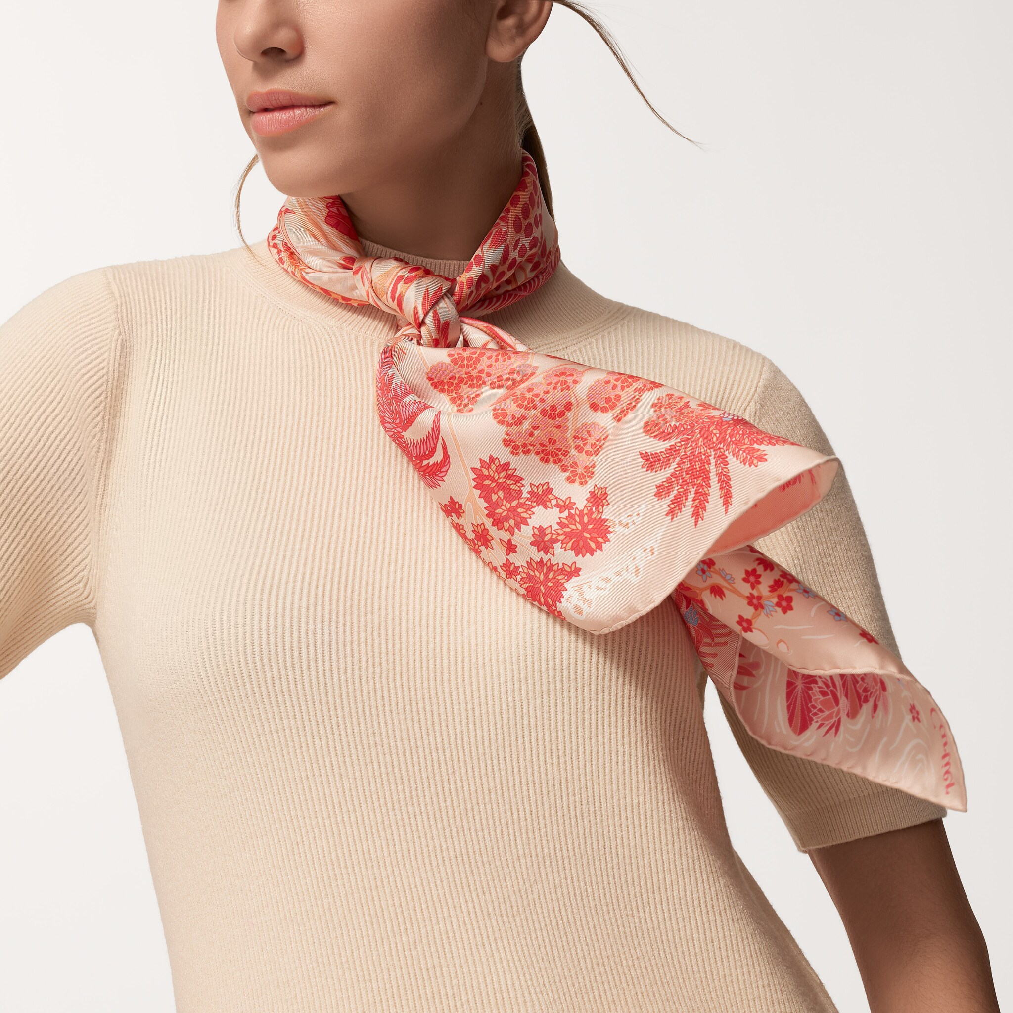 Panth&egrave;re Faune and Flora 90 scarf