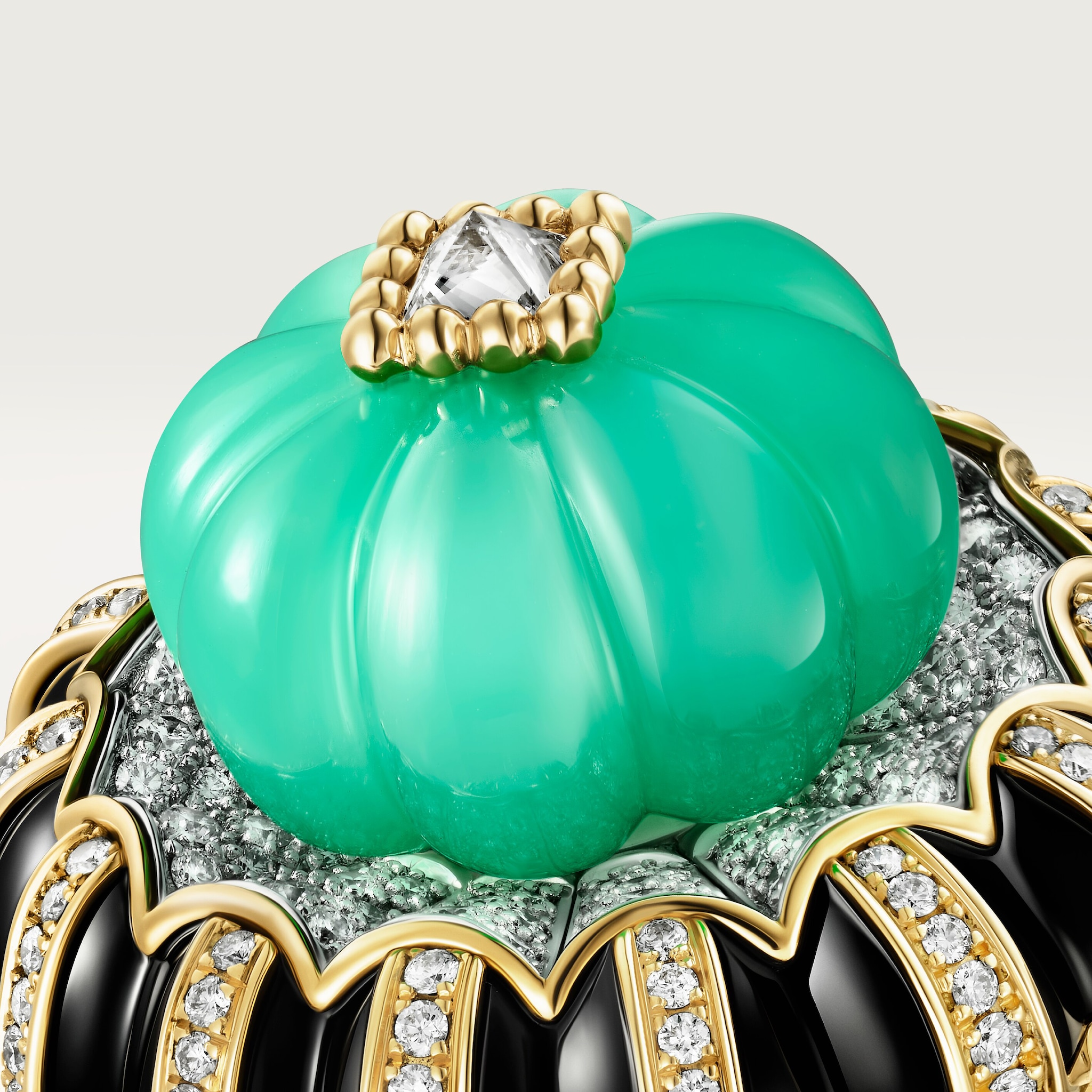 Cartier Libre Tuttitutti ring, chrysoprase, diamonds