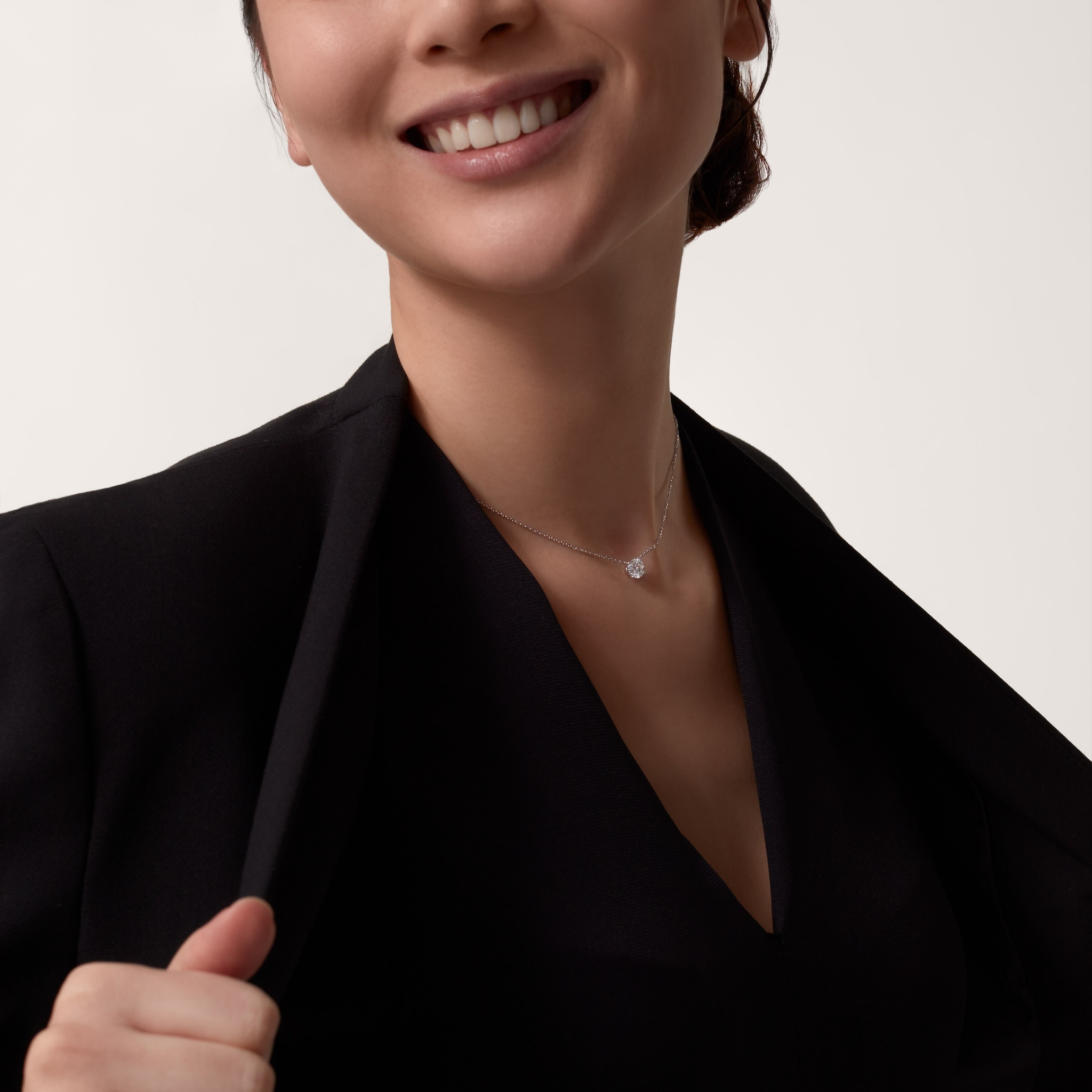 1895 pendant, brilliant-cut diamond