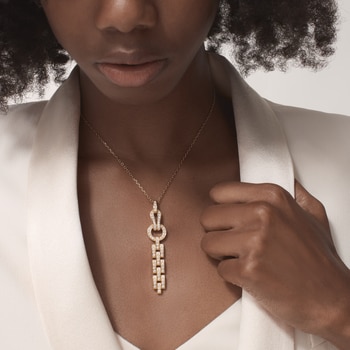 Agrafe pendant, paved  Agrafe pendant, paved