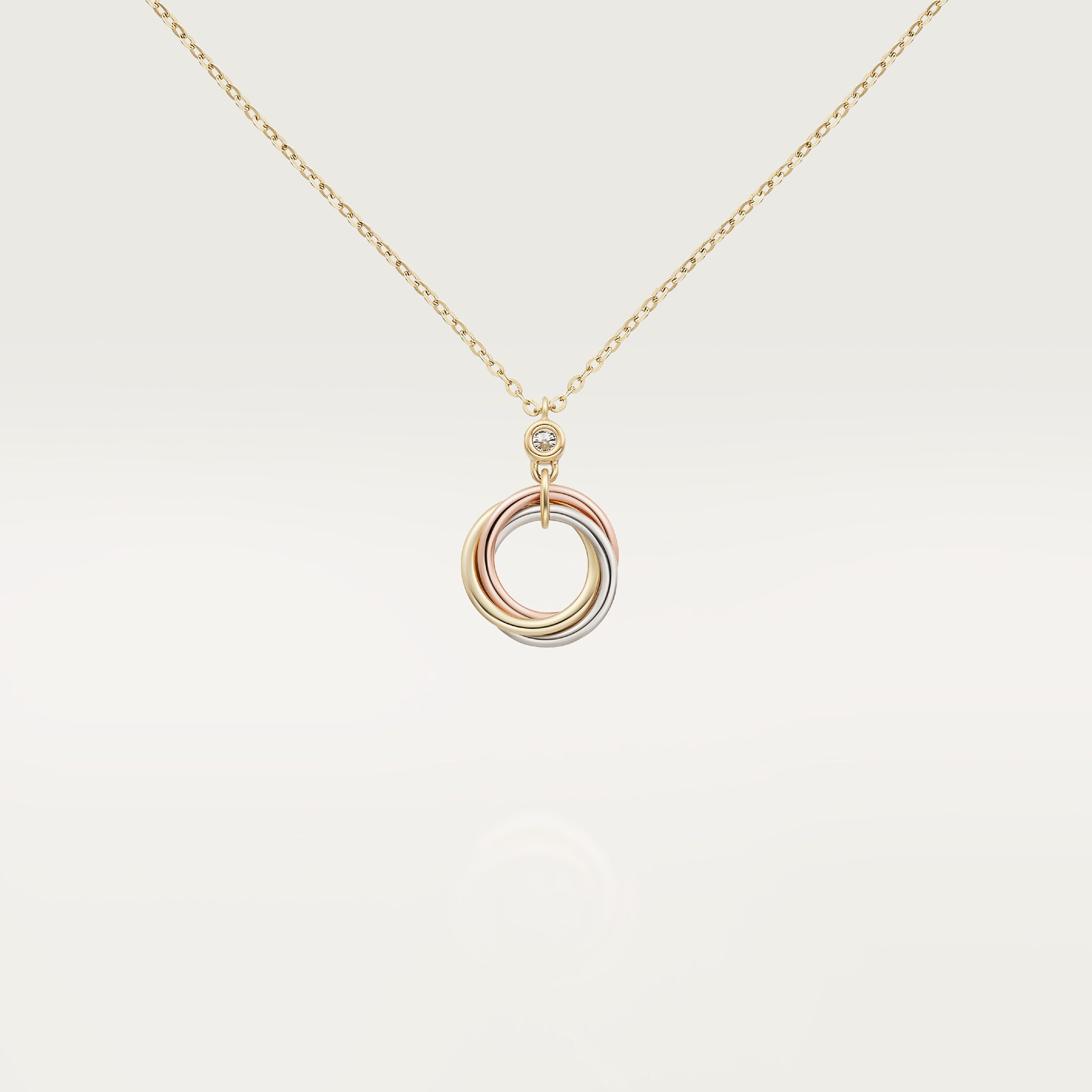 Trinity pendant, 1 diamond