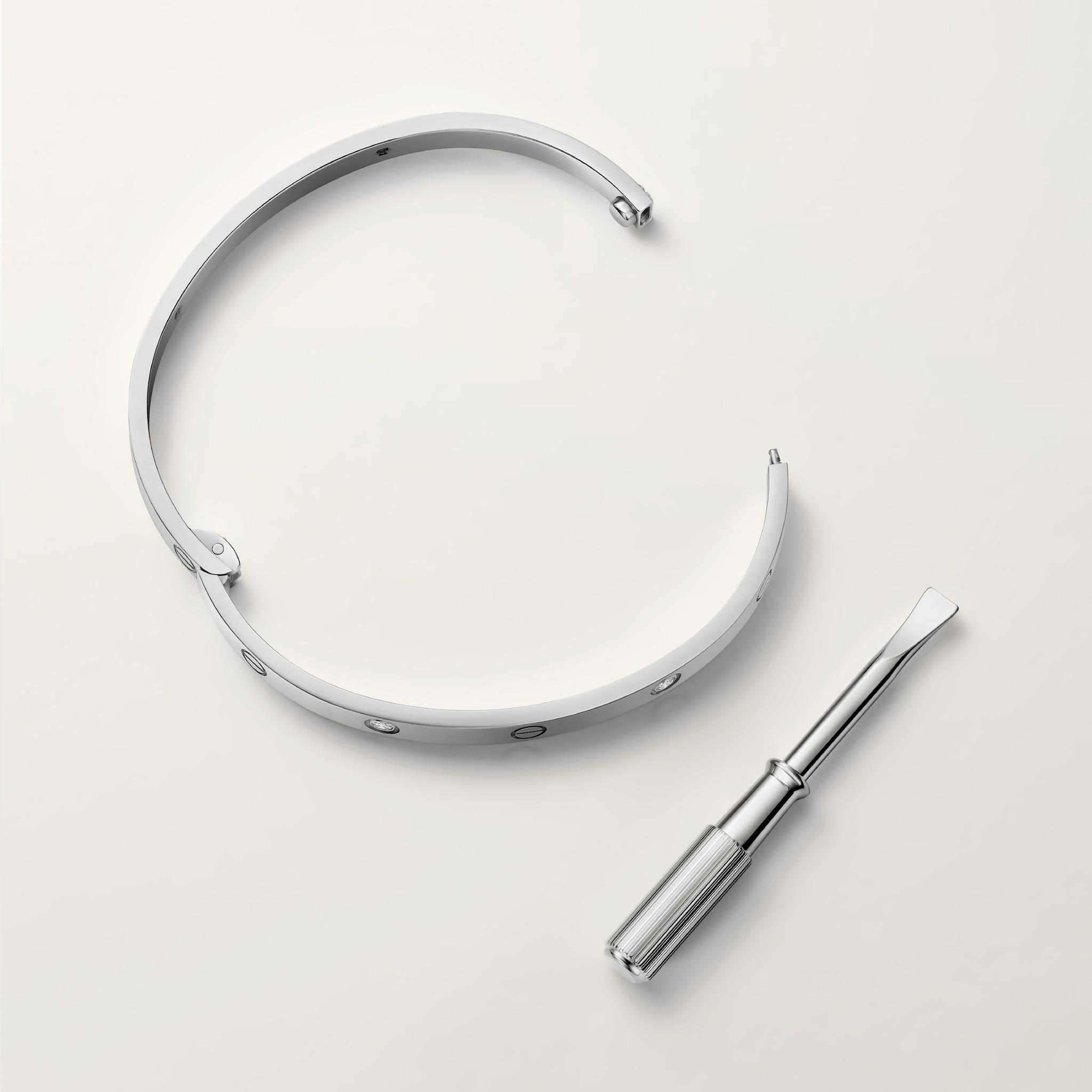 #LOVE# 브레이슬릿, 미디엄(medium) 모델, 다이아몬드 4개, 이미지 6