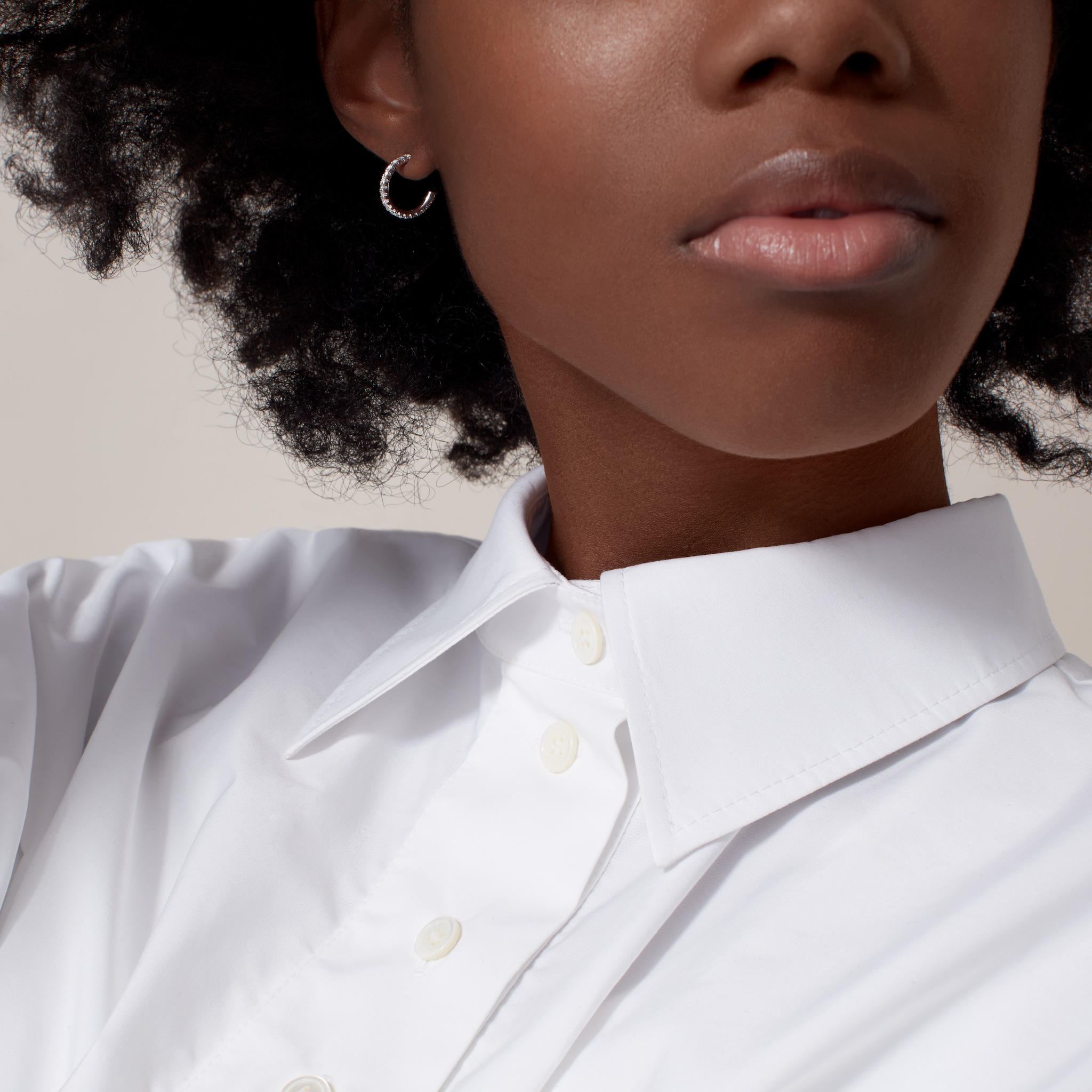 Etincelle de Cartier hoop earrings, small model, paved