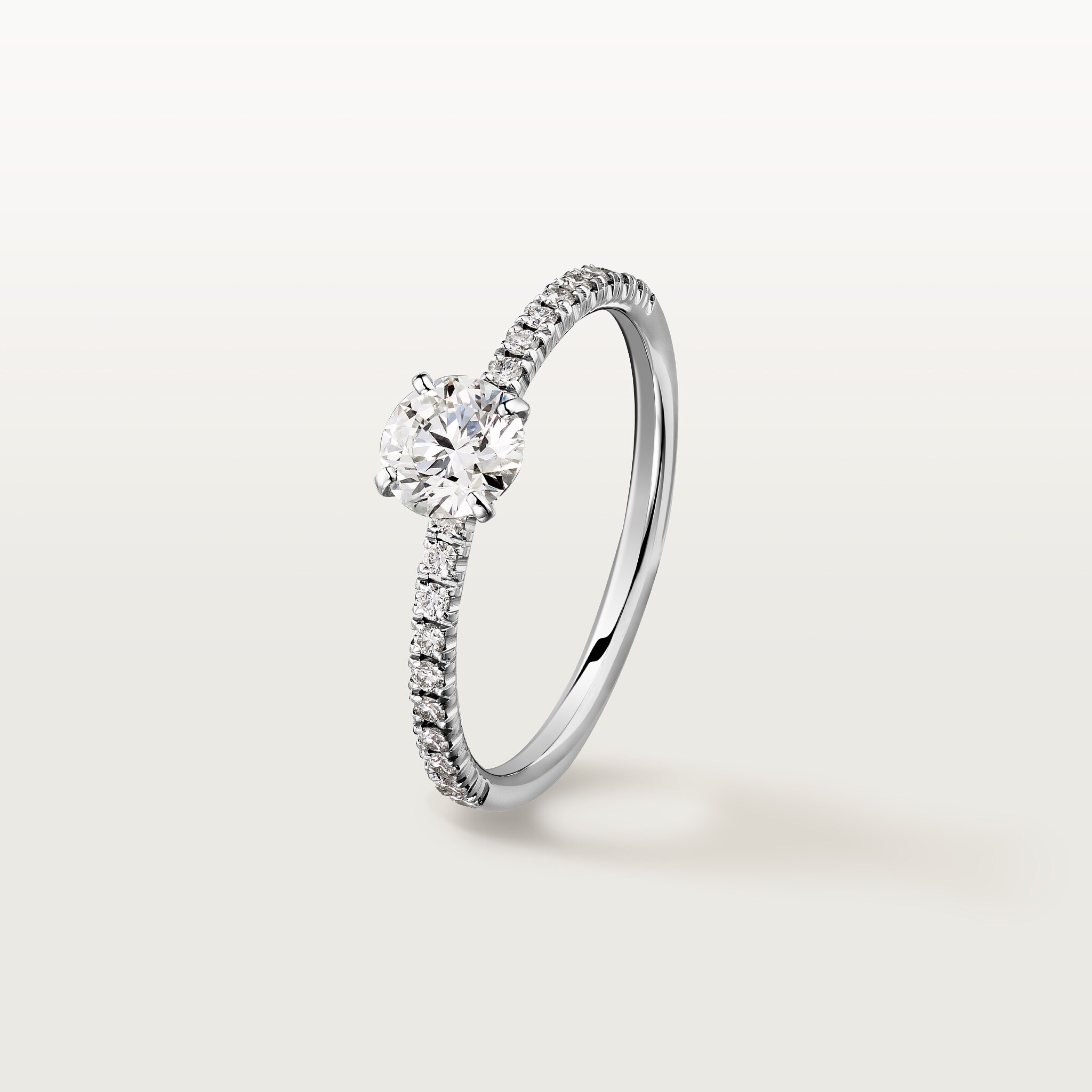 Etincelle de Cartier solitaire, brilliant-cut diamond, paved 