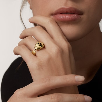 Panthère de Cartier ring, medium model Panthère de Cartier ring, medium model