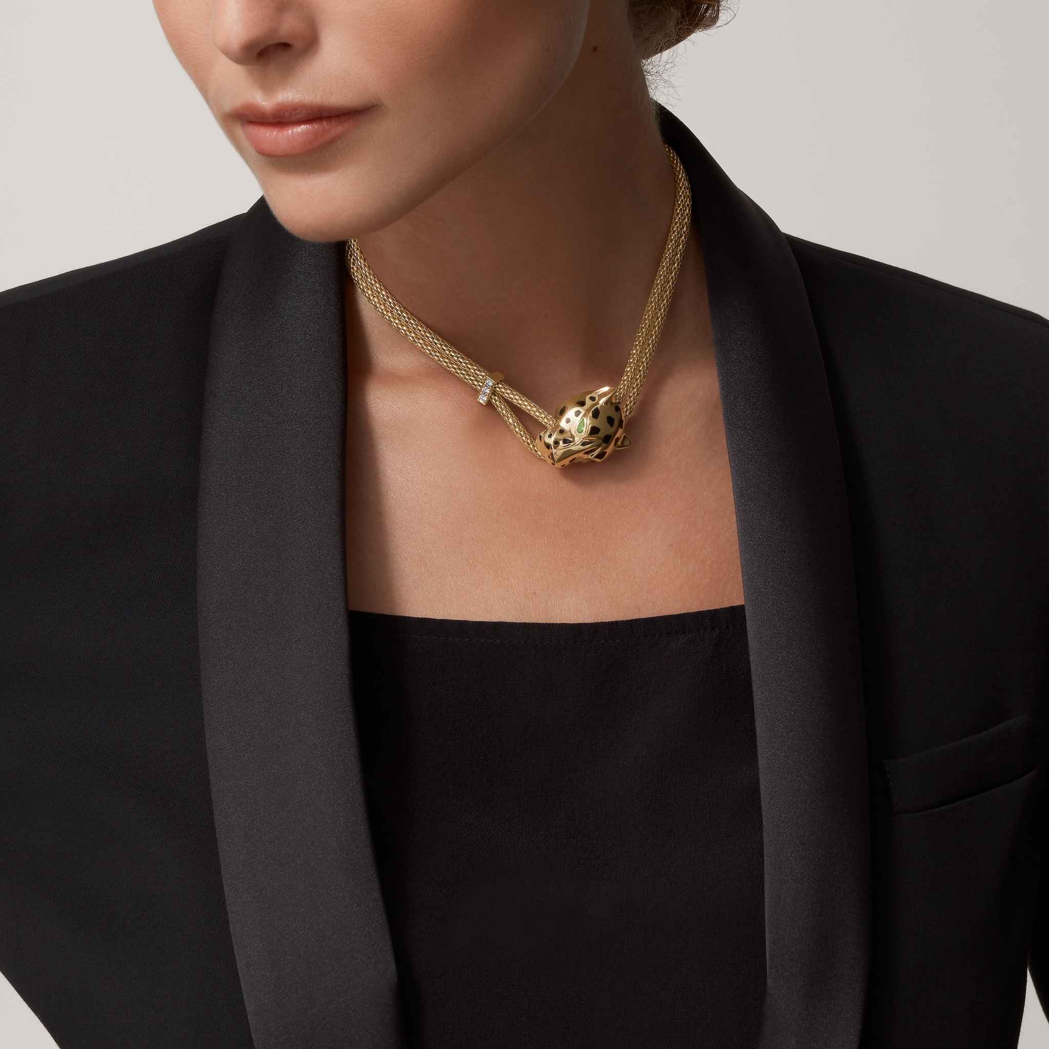 Panth&egrave;re de Cartier necklace, paved