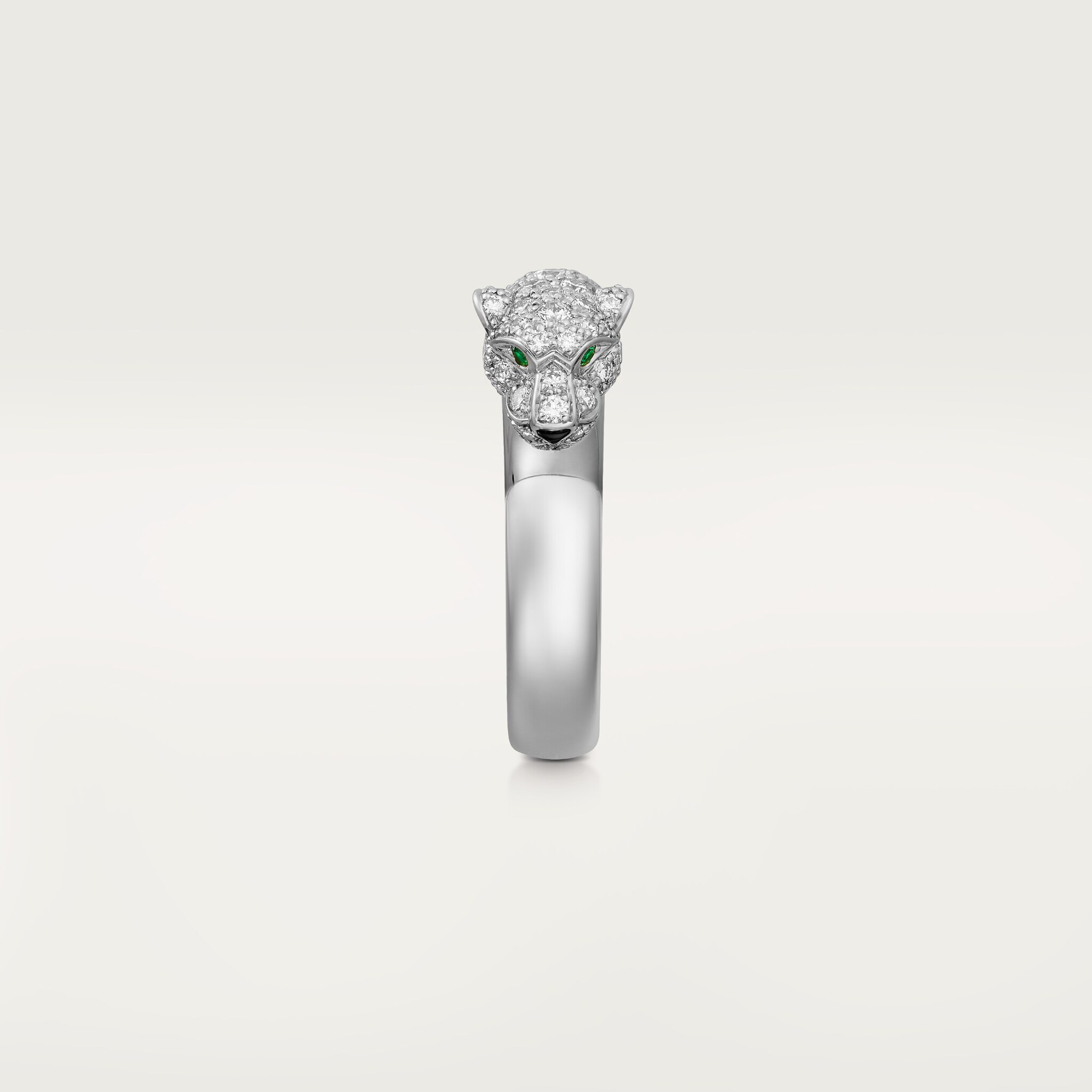 Panth&egrave;re de Cartier ring, small model, half-paved, image 7