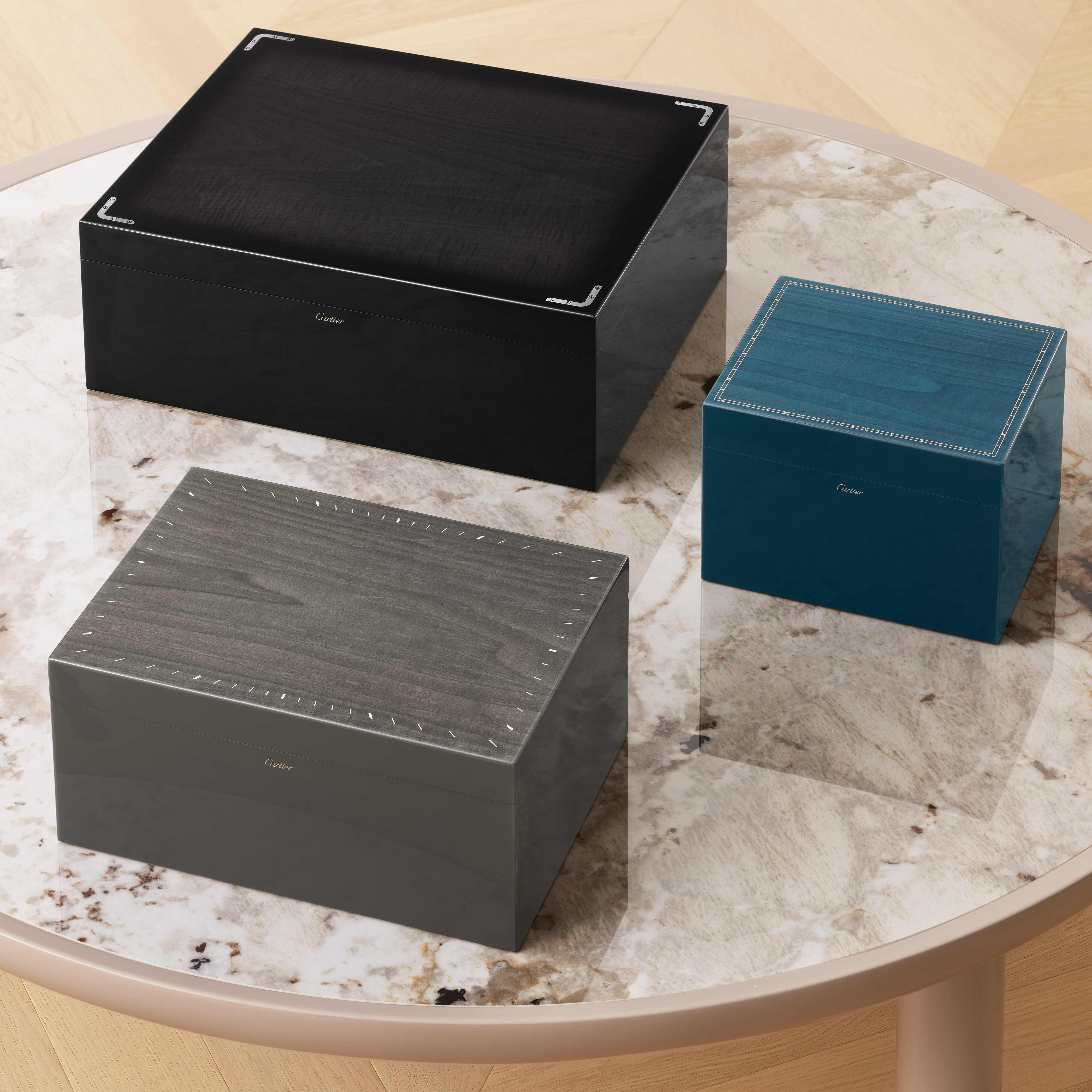 Santos de Cartier six watch and cufflink box