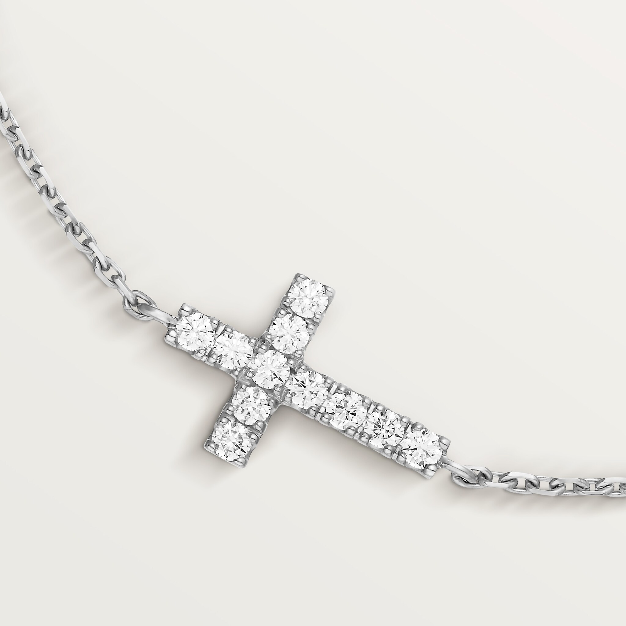 Symbol bracelet, on chain