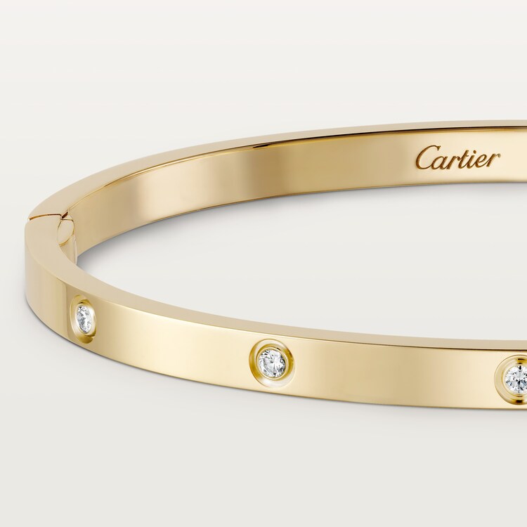 Cartier love discount bangle with diamonds