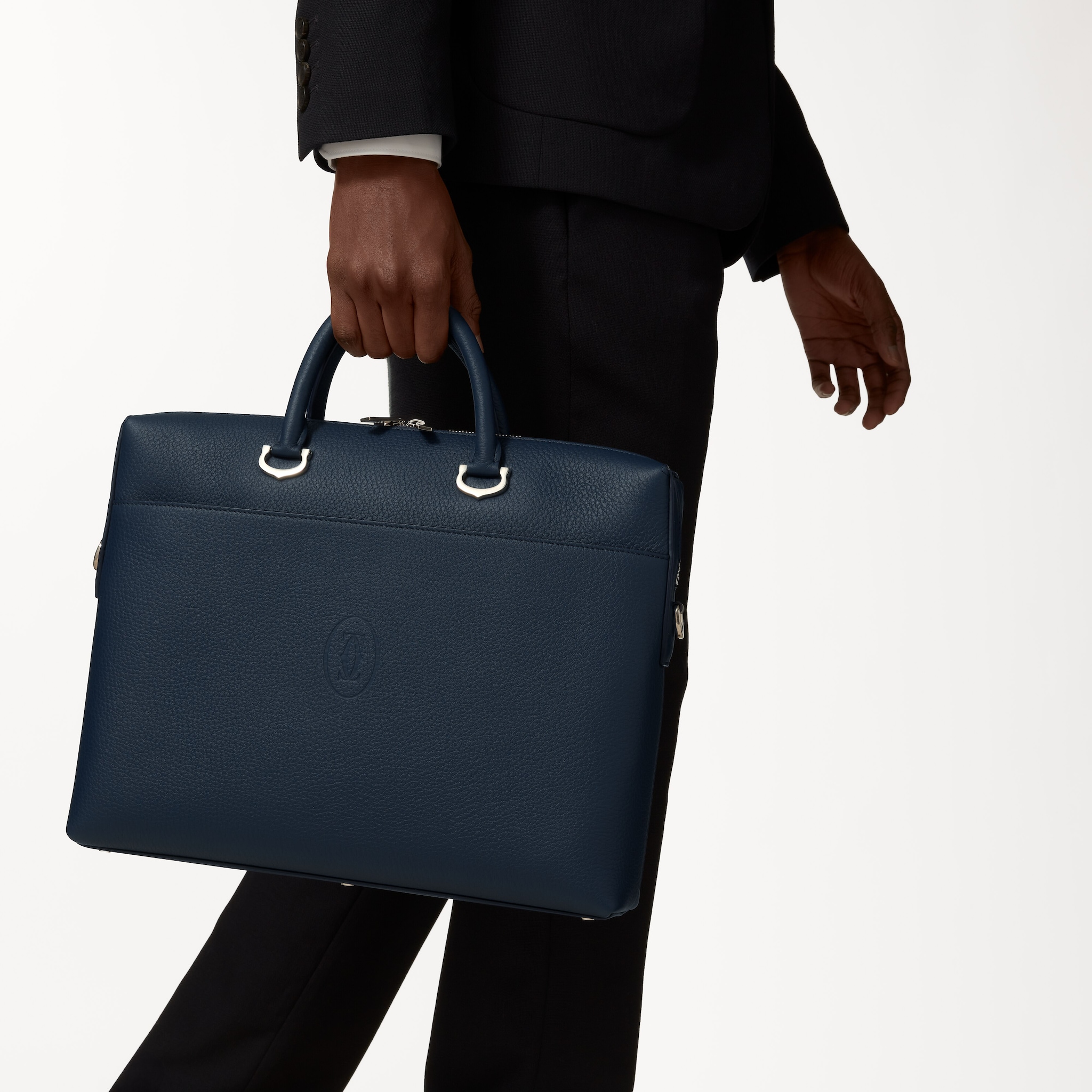 다큐먼트 홀더, 머스트 드 까르띠에