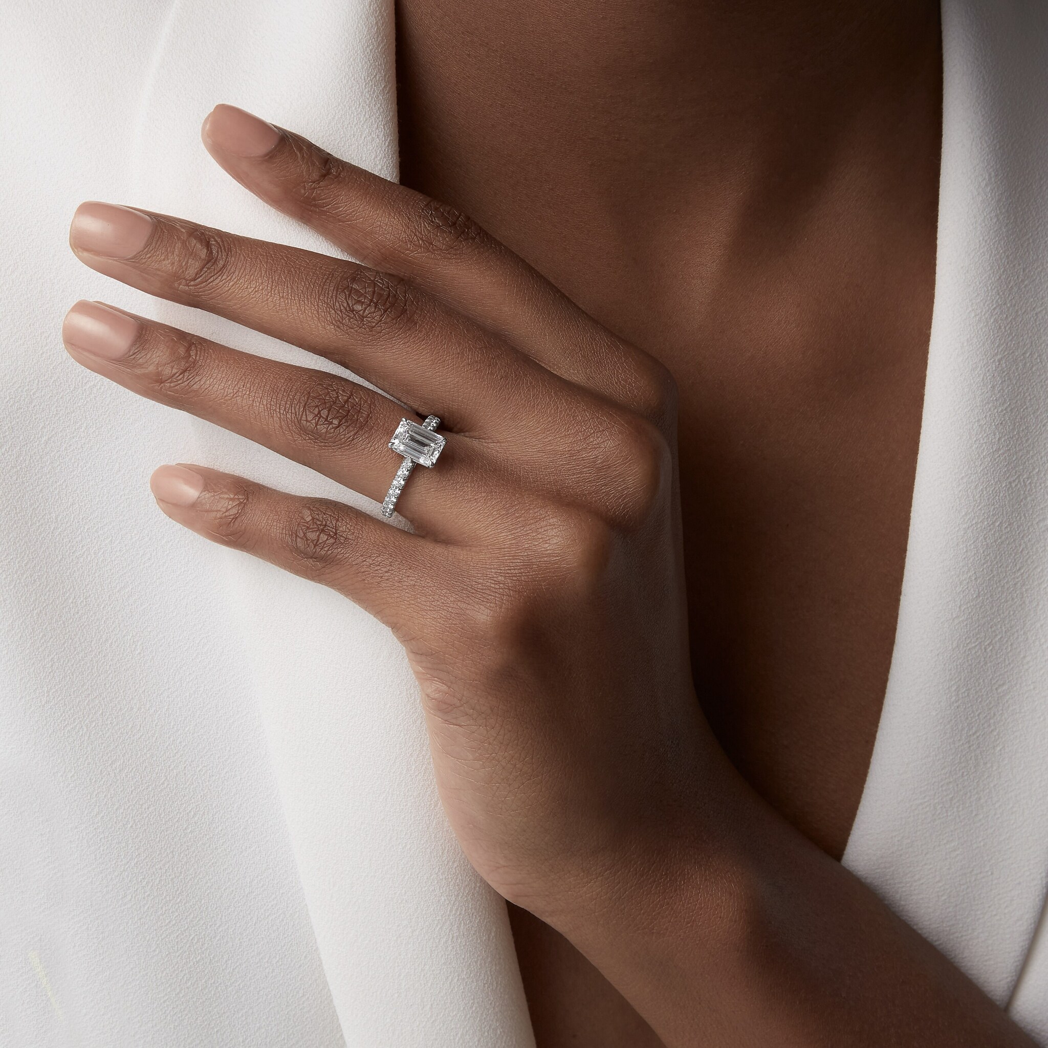 solitaire cartier ring