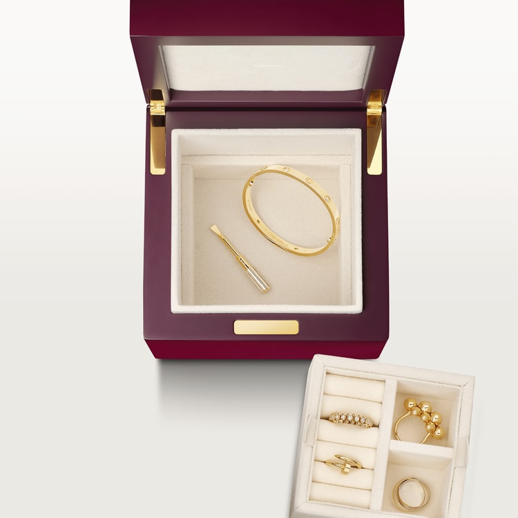 Where to top buy cartier jewelry
