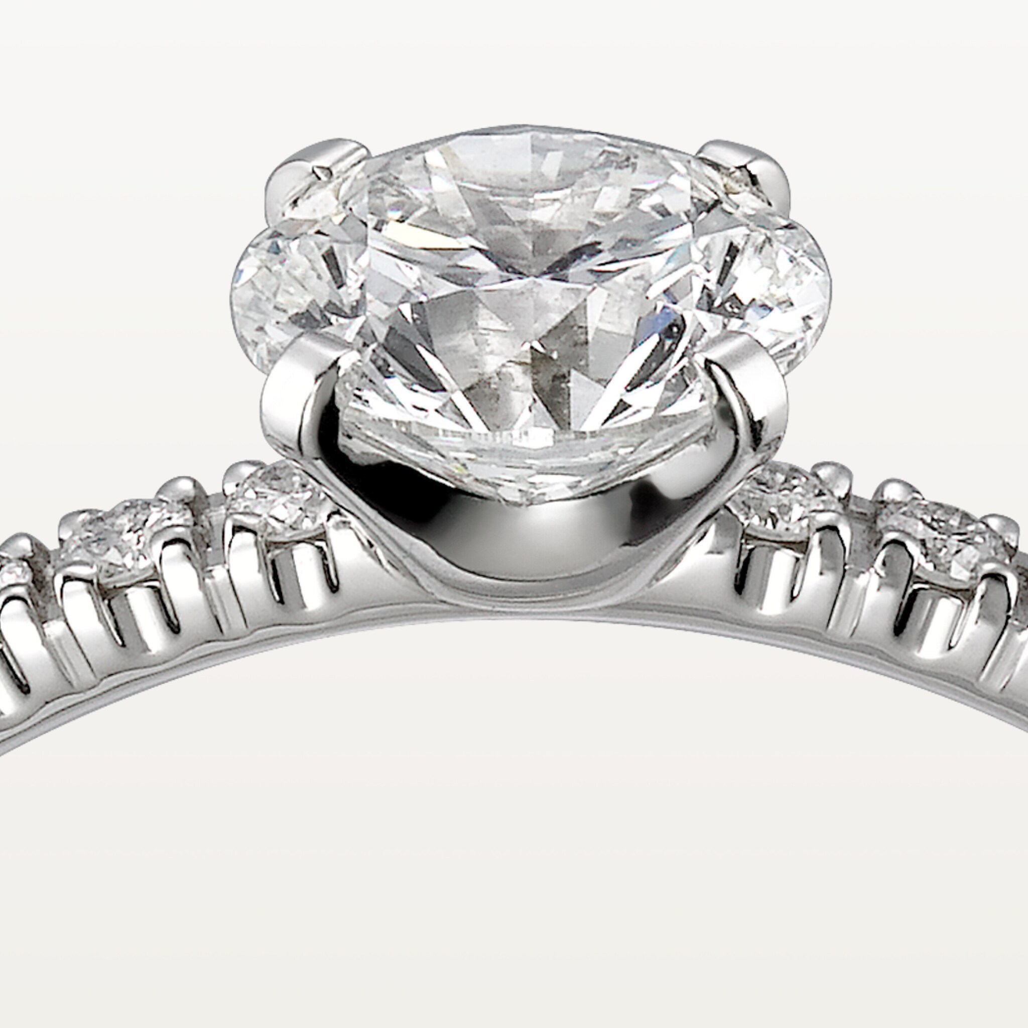 Etincelle de Cartier solitaire, brilliant-cut diamond, paved 