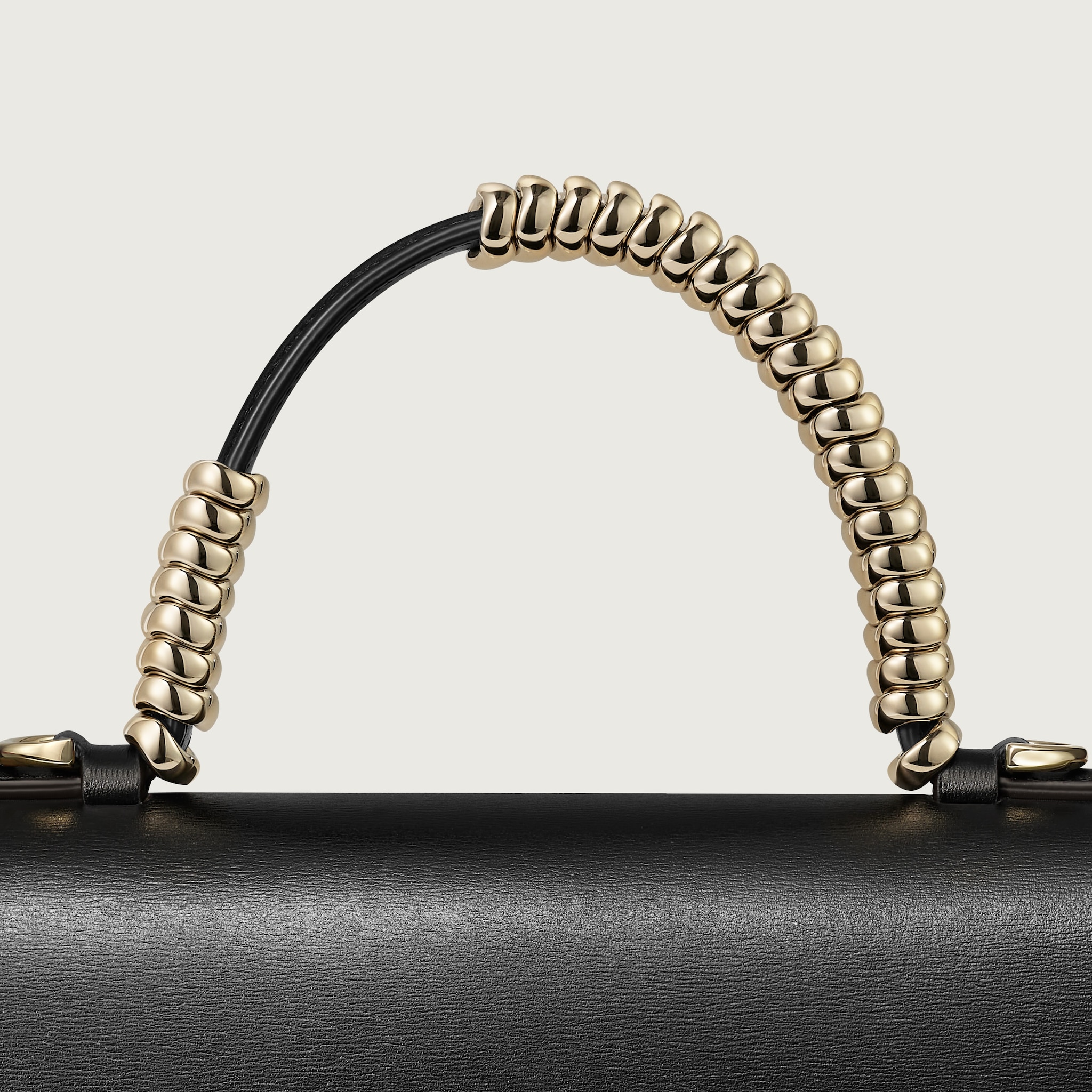 Small bag, Panth&egrave;re C