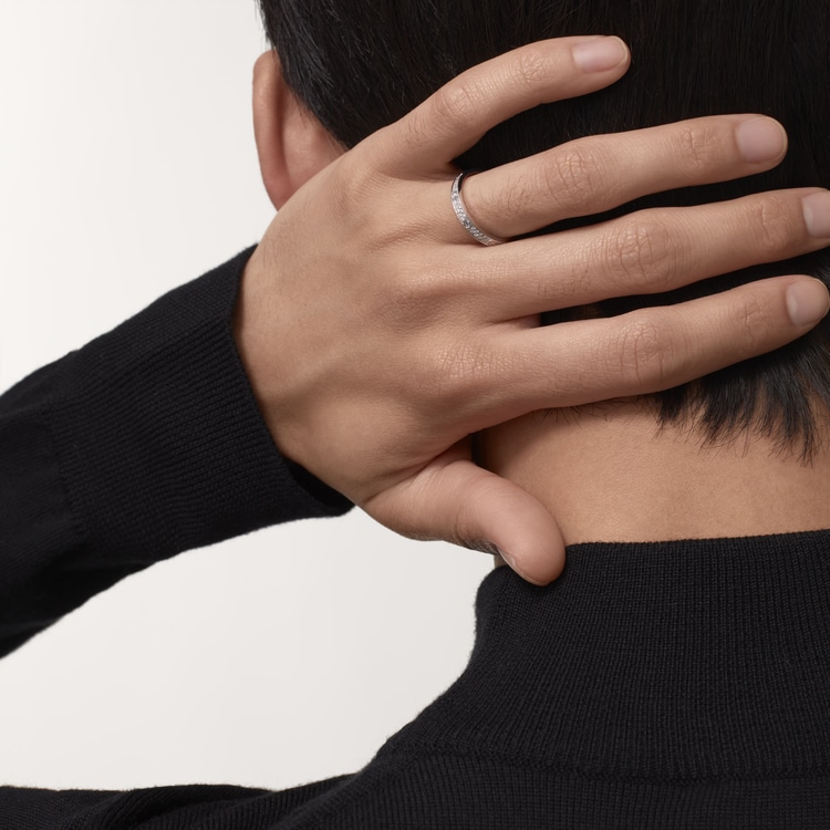 Small cartier love ring Clearance