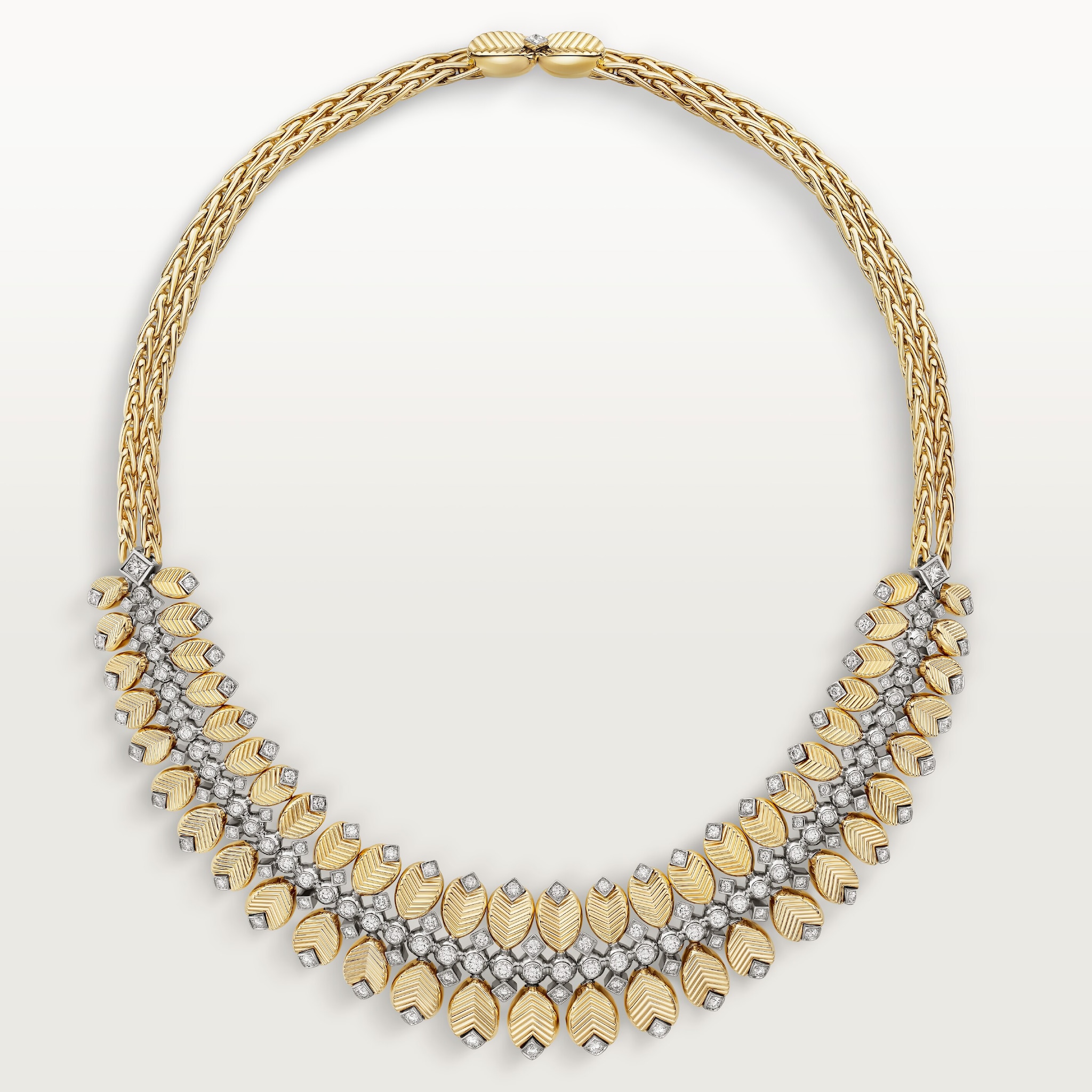 قلادة "غران دو كافيه"