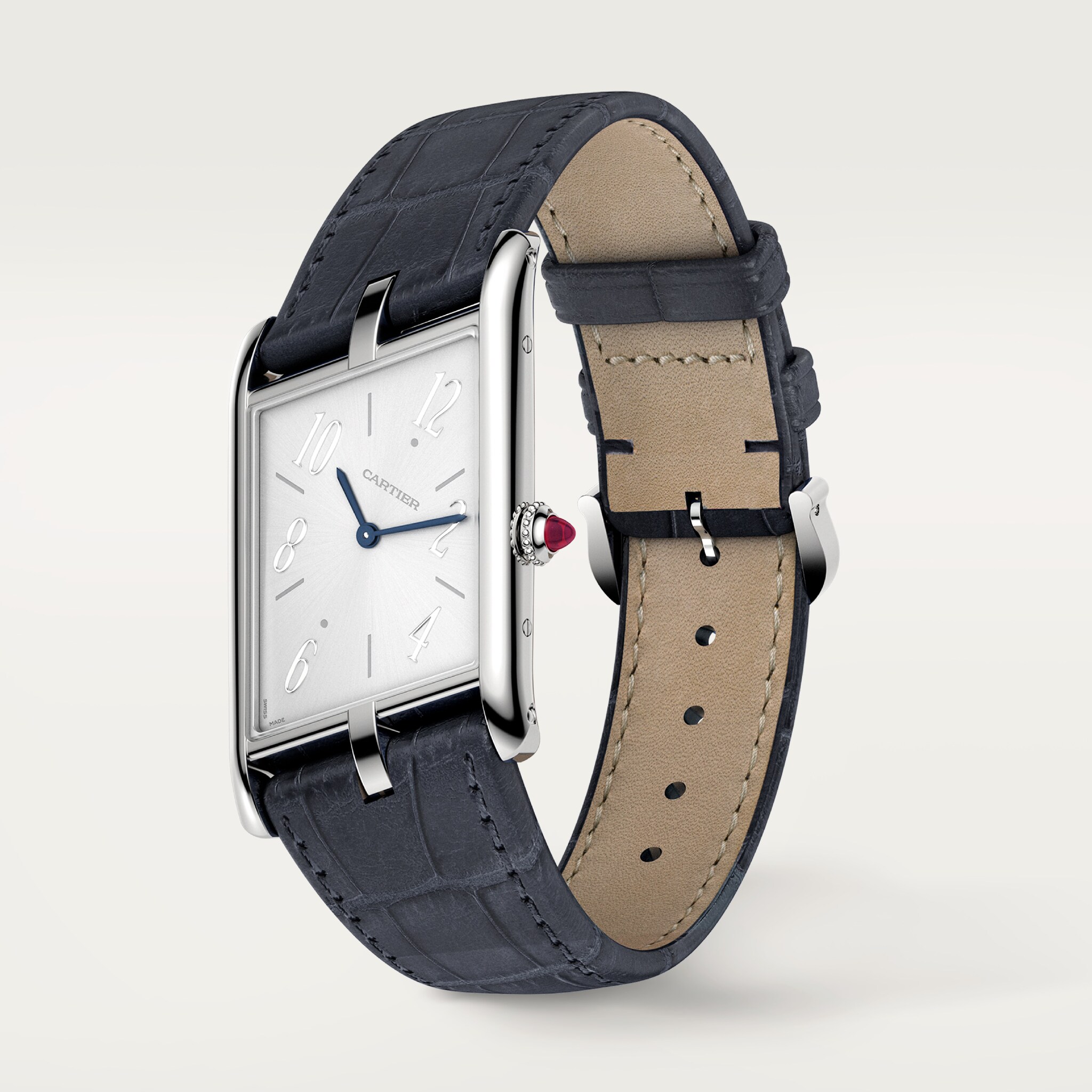 탱크 아시메트리크 워치