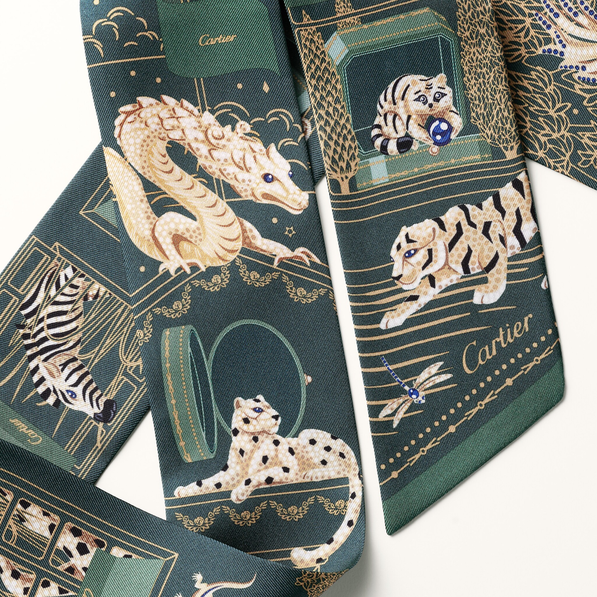 Bandeau, Precious Address