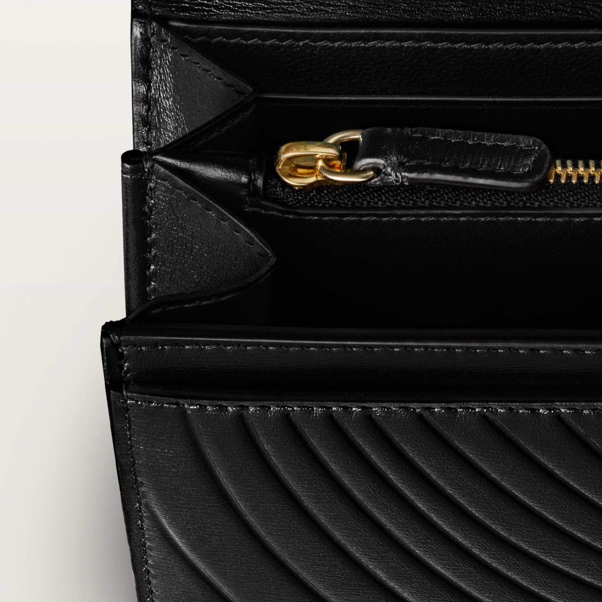 International wallet with flap, Panth&egrave;re C de Cartier