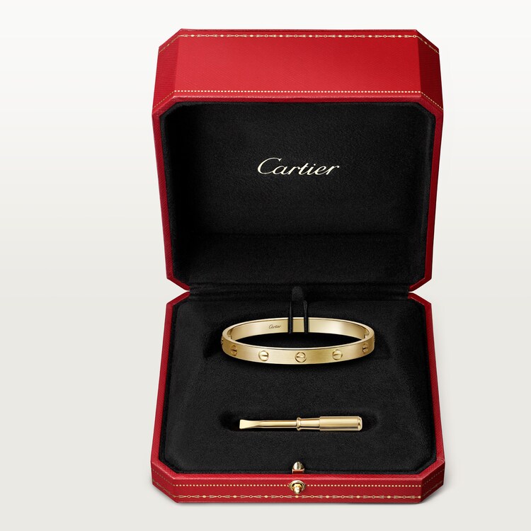 Cartier love price hotsell