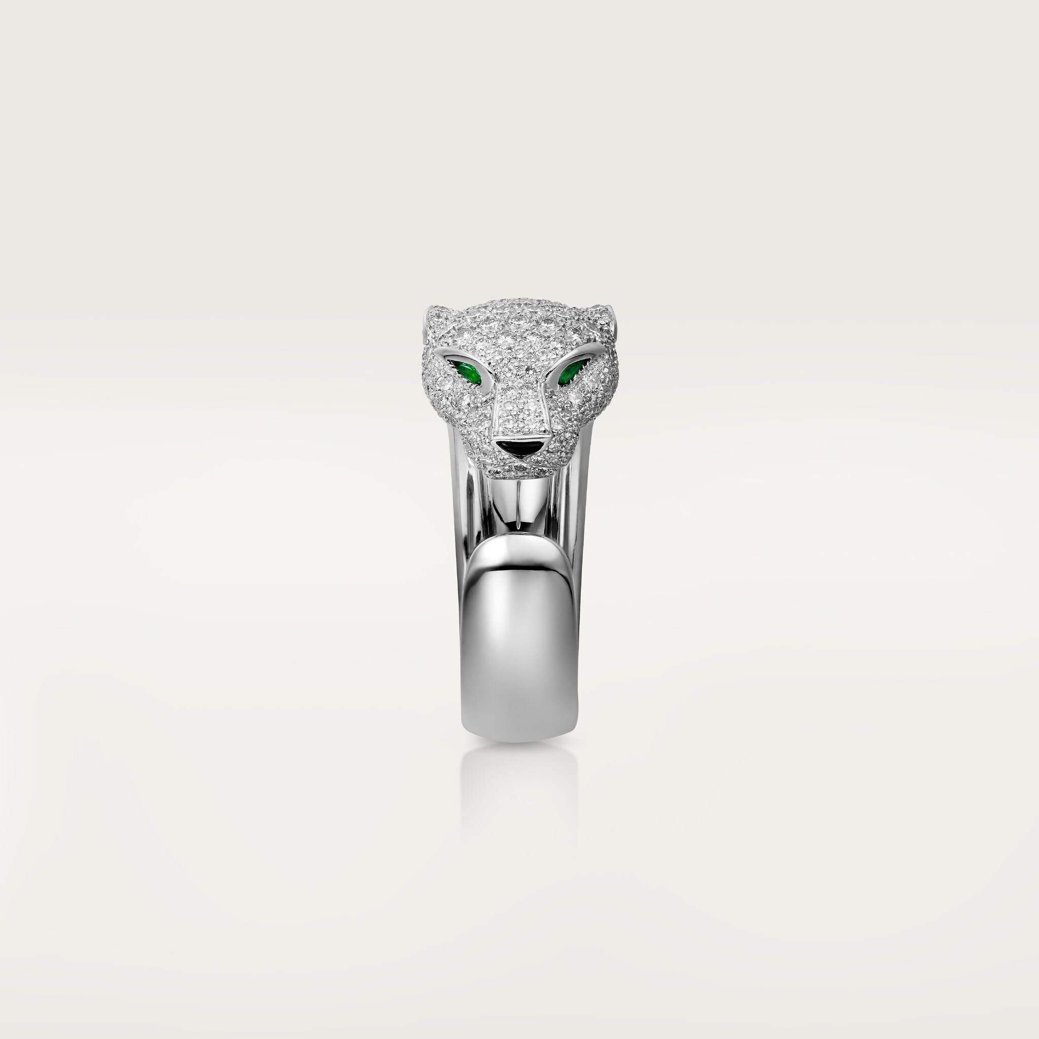 Panth&egrave;re de Cartier ring, medium model, half-paved, image 5