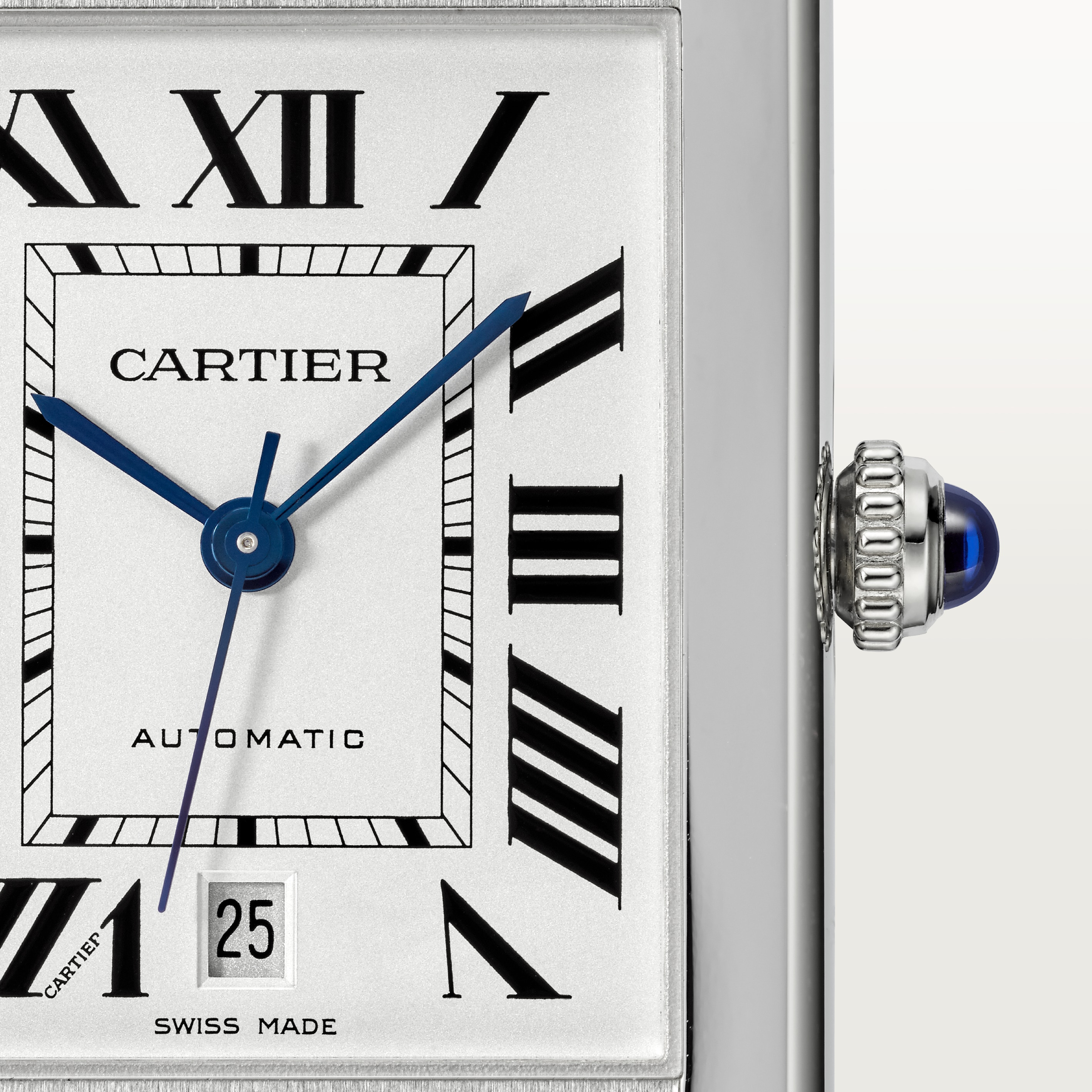 ساعة من مجموعة "تانك سولو"