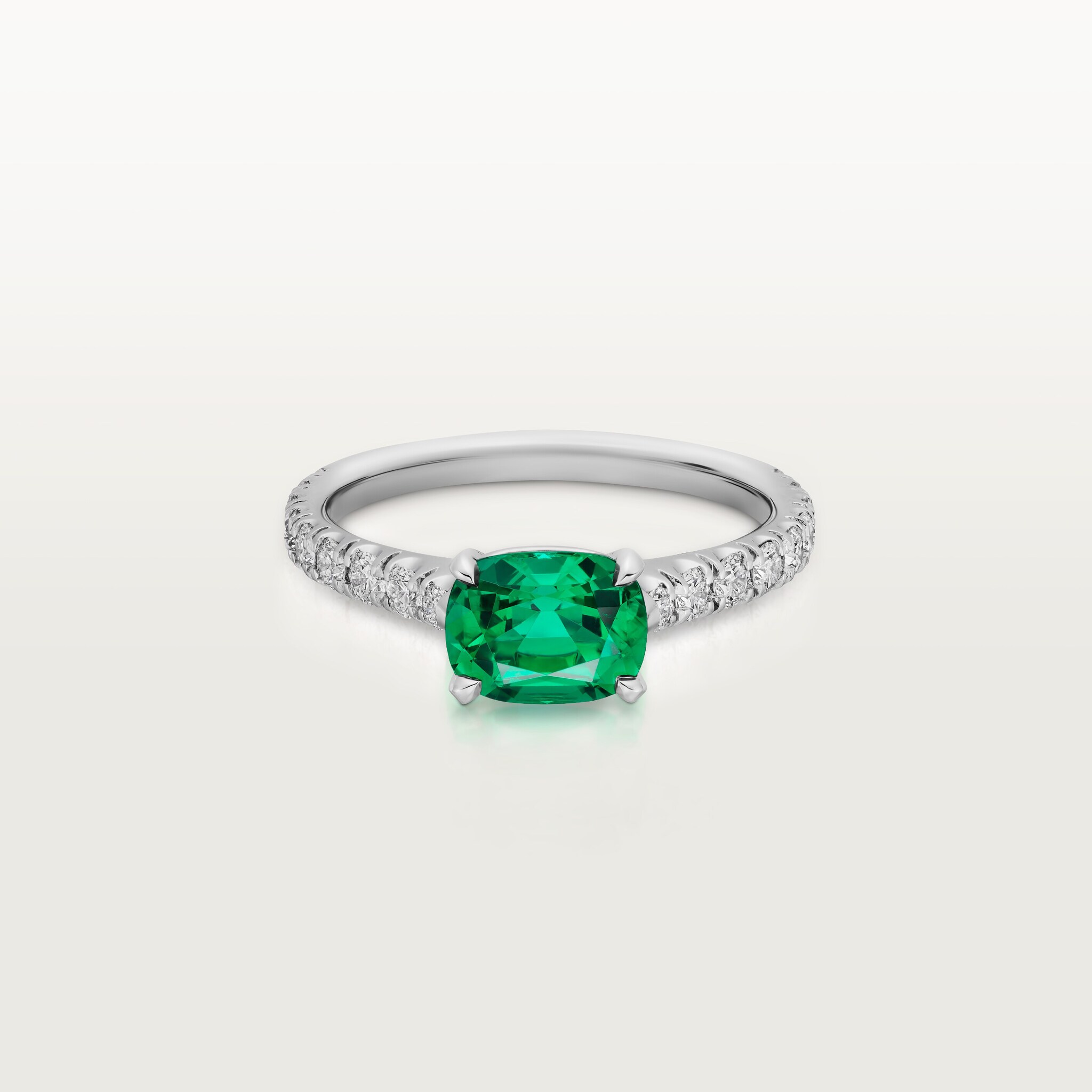 1895 solitaire, cushion-cut emerald, paved 