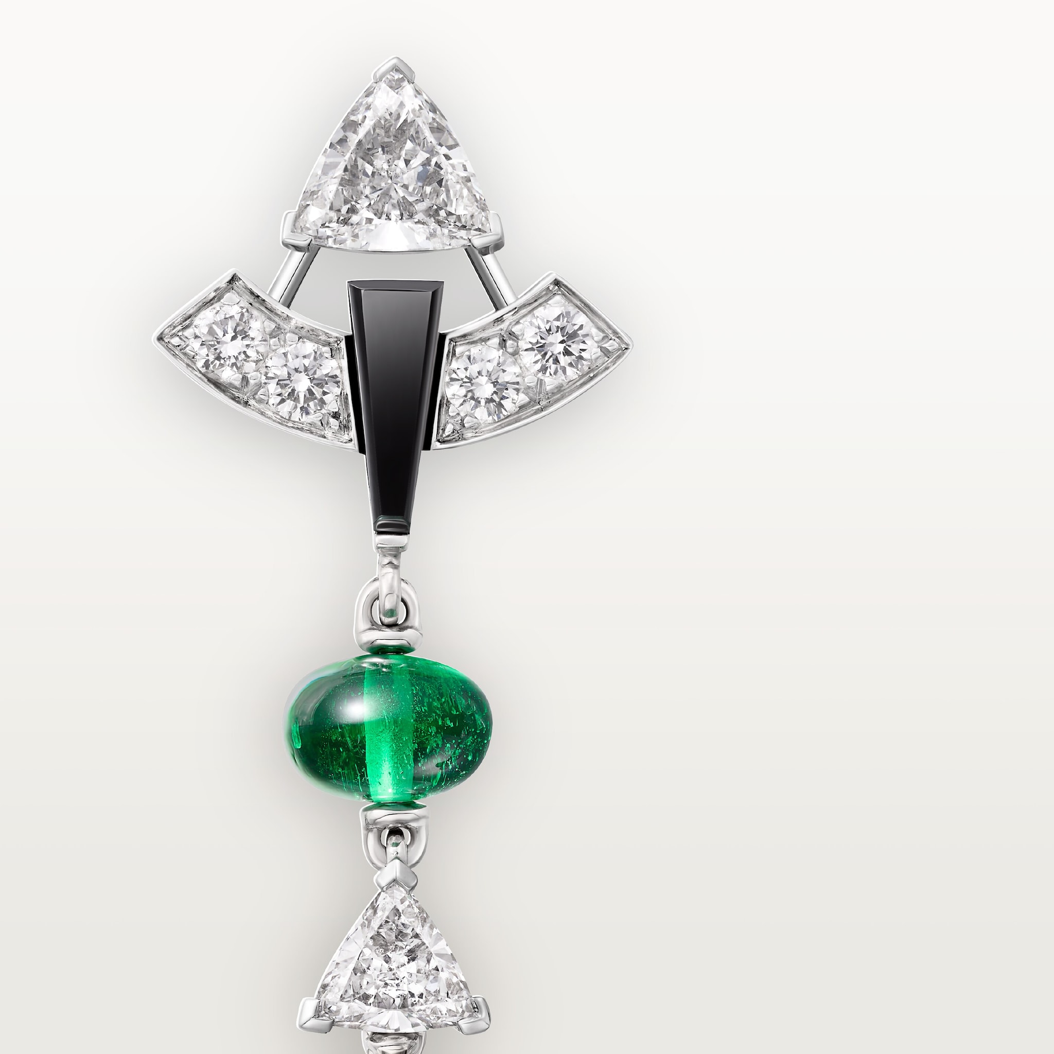 En &Eacute;quilibre earrings, emerald, paved