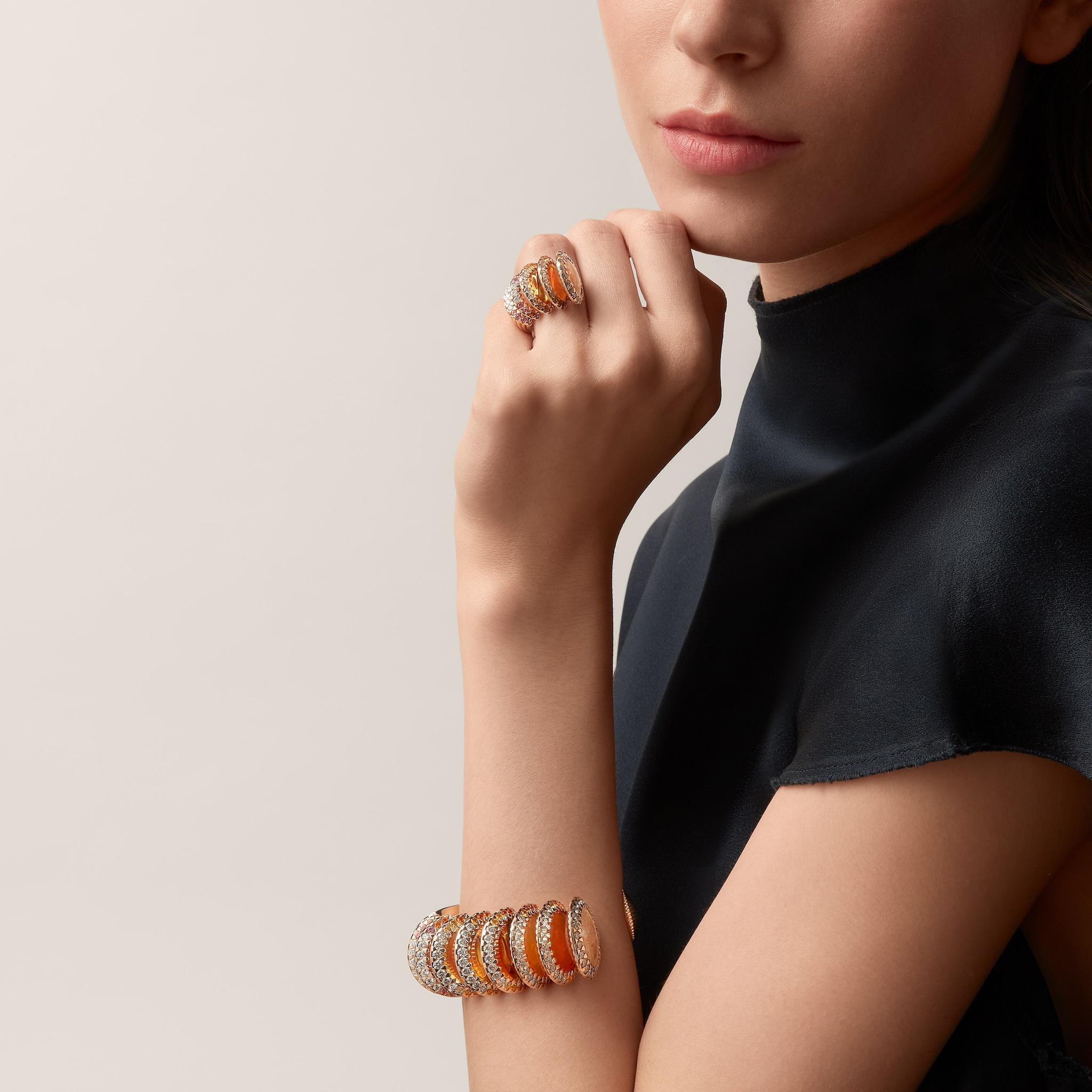 Cartier Libre Polymorph ring, chalcedony, diamonds