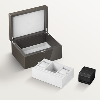 Santos de Cartier three watch and cufflink box Santos de Cartier three watch and cufflink box