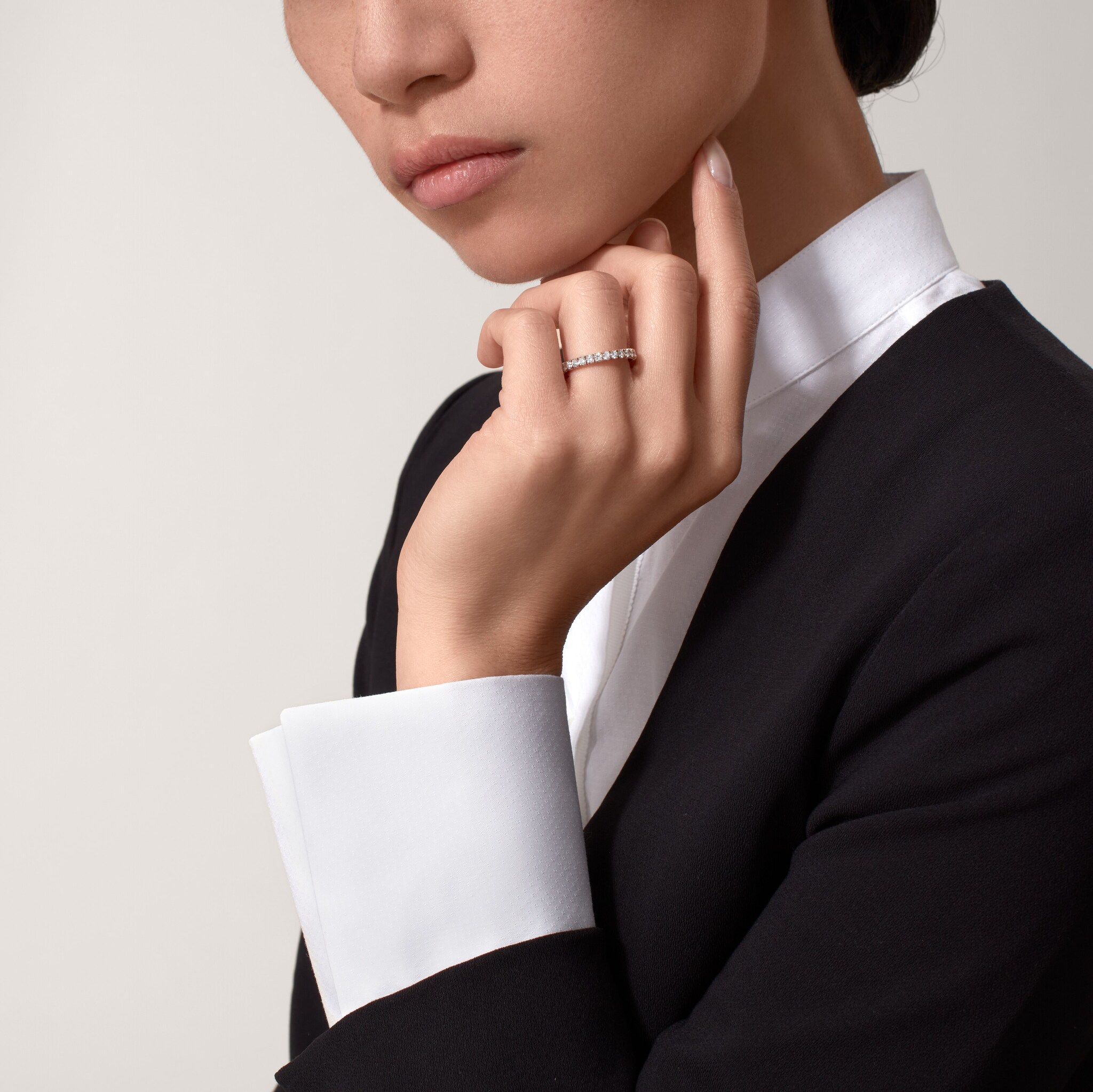 Etincelle de Cartier wedding band, 2.6 mm width, paved