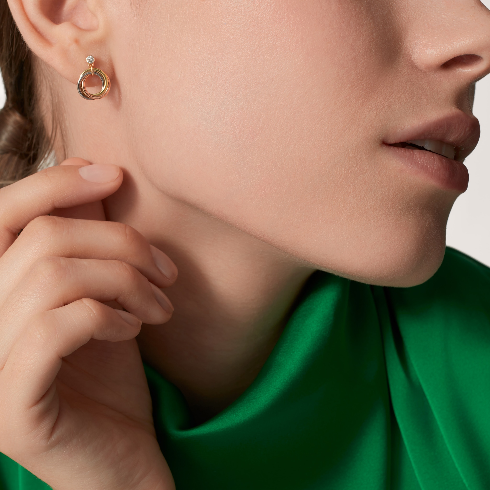 트리니티 이어링, 브릴리언트 컷 다이아몬드 