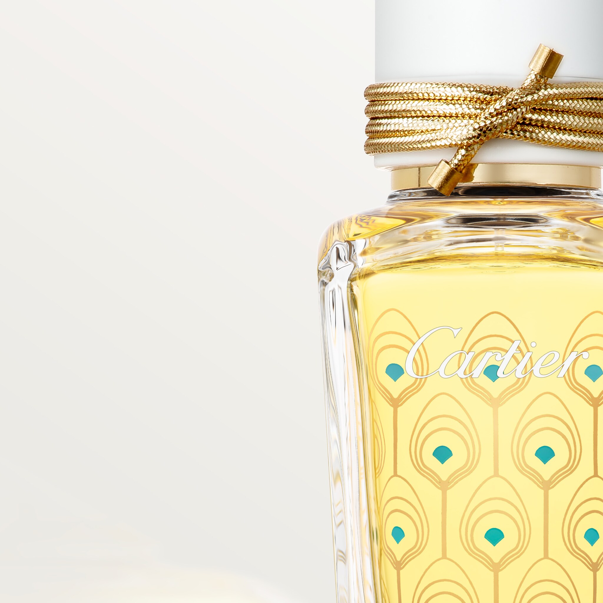Les Heures Voyageuses Oud & Santal Limited Edition