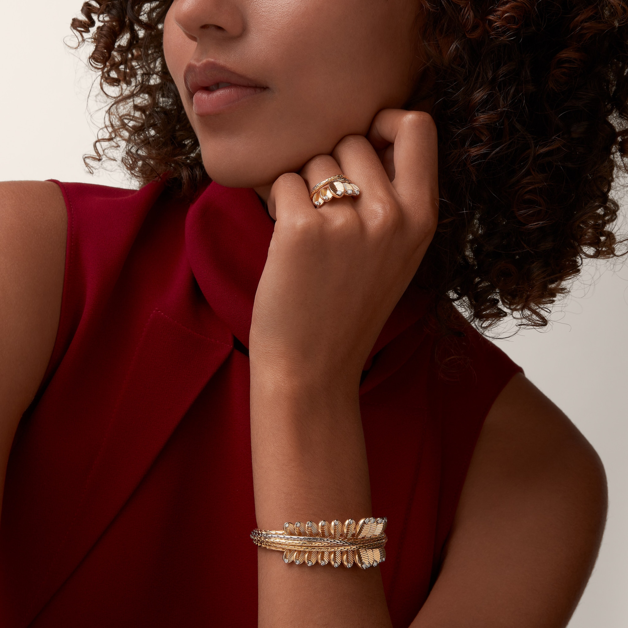 Grain de Caf&eacute; ring, diamonds