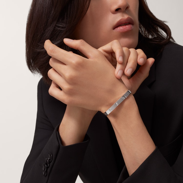 LOVE cuff open classic model 1 diamond Bracelets Cartier Thailand