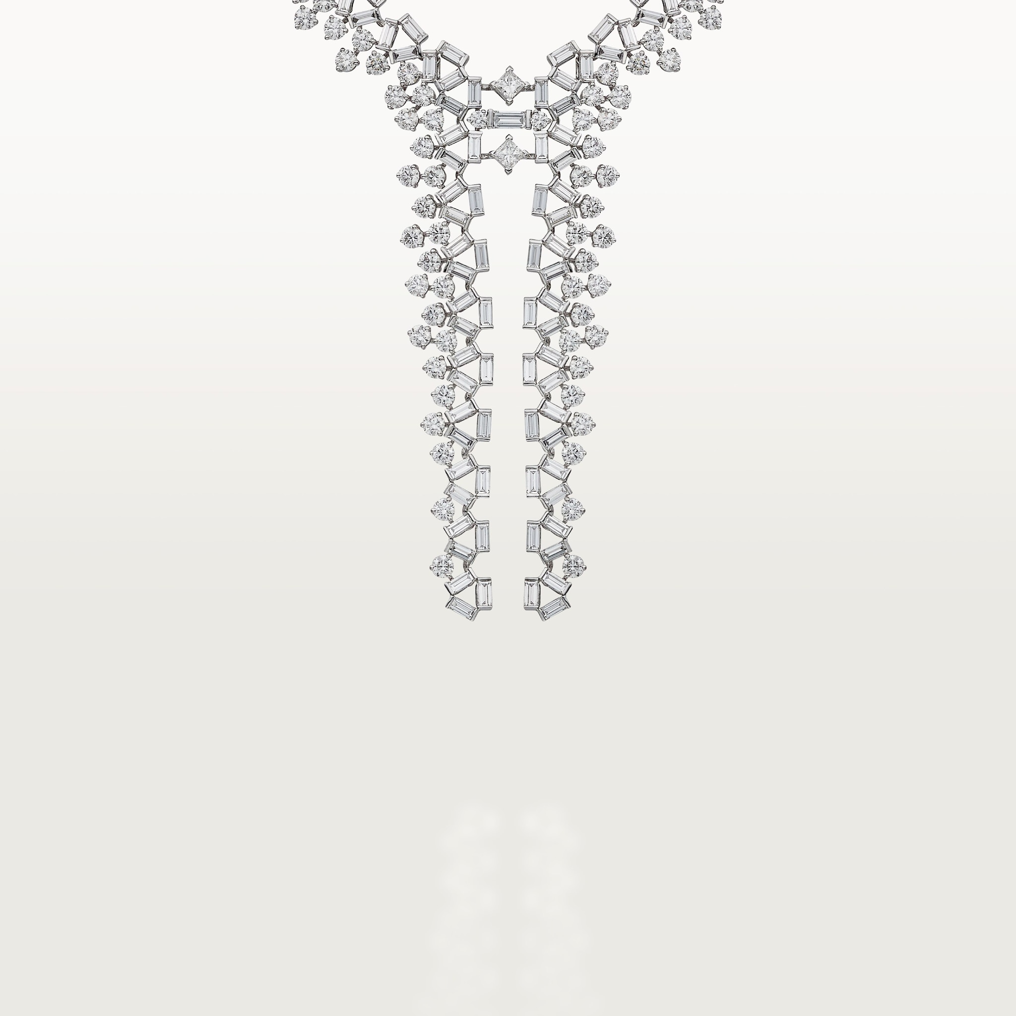 قلادة "رِفلِكسيون دو كارتييه"، ماس