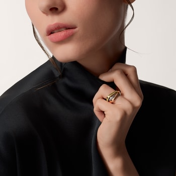 Trinity ring, cushion-shaped, classic model Trinity ring, cushion-shaped, classic model