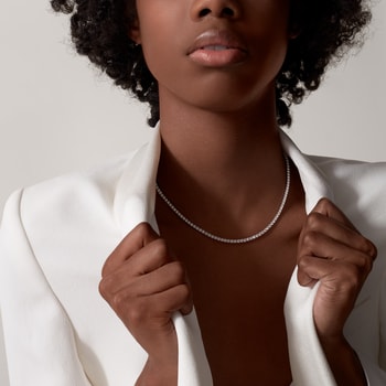 Lignes Essentielles necklace, brilliant-cut diamonds Lignes Essentielles necklace, brilliant-cut diamonds
