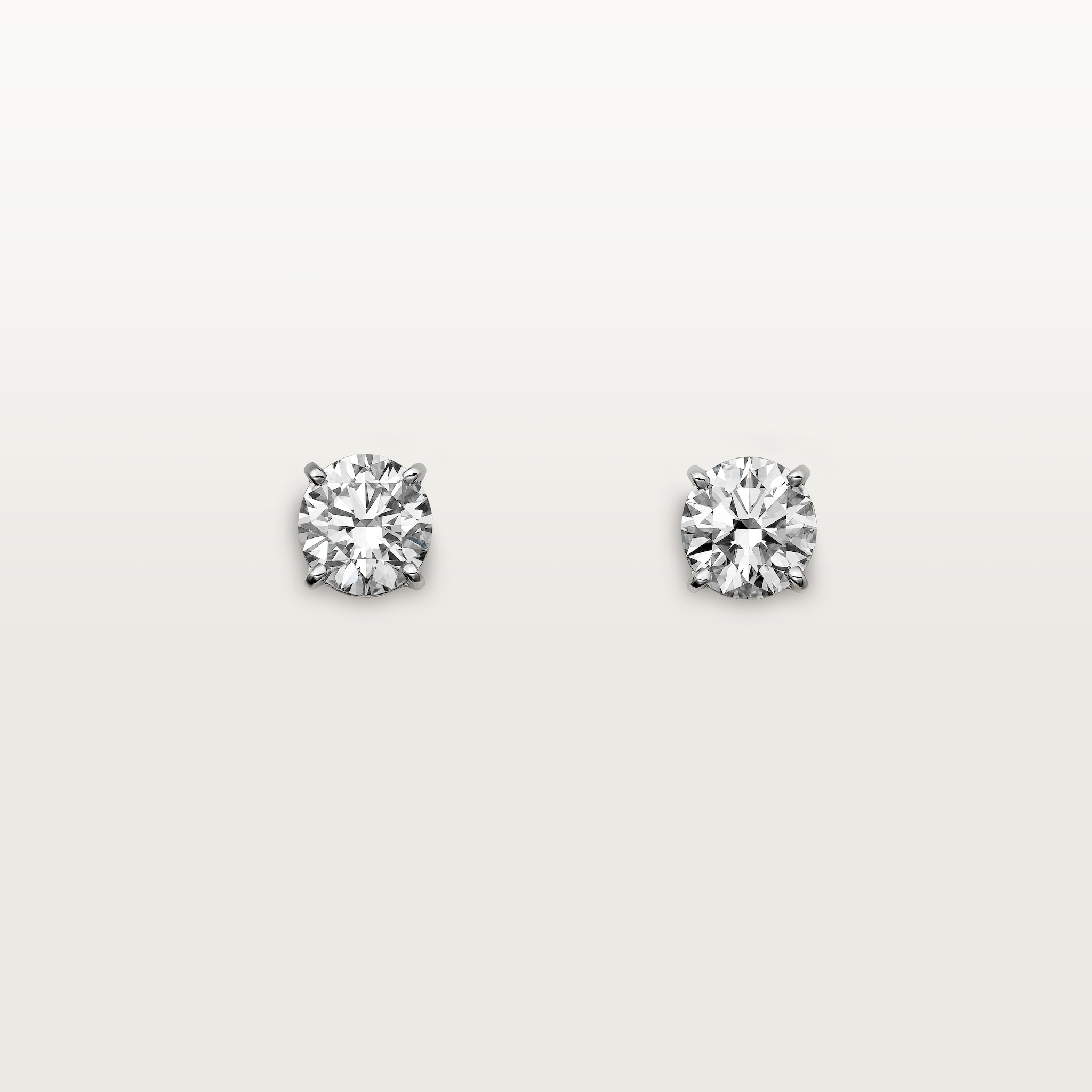 1895 stud earrings, 2 brilliant-cut diamonds 