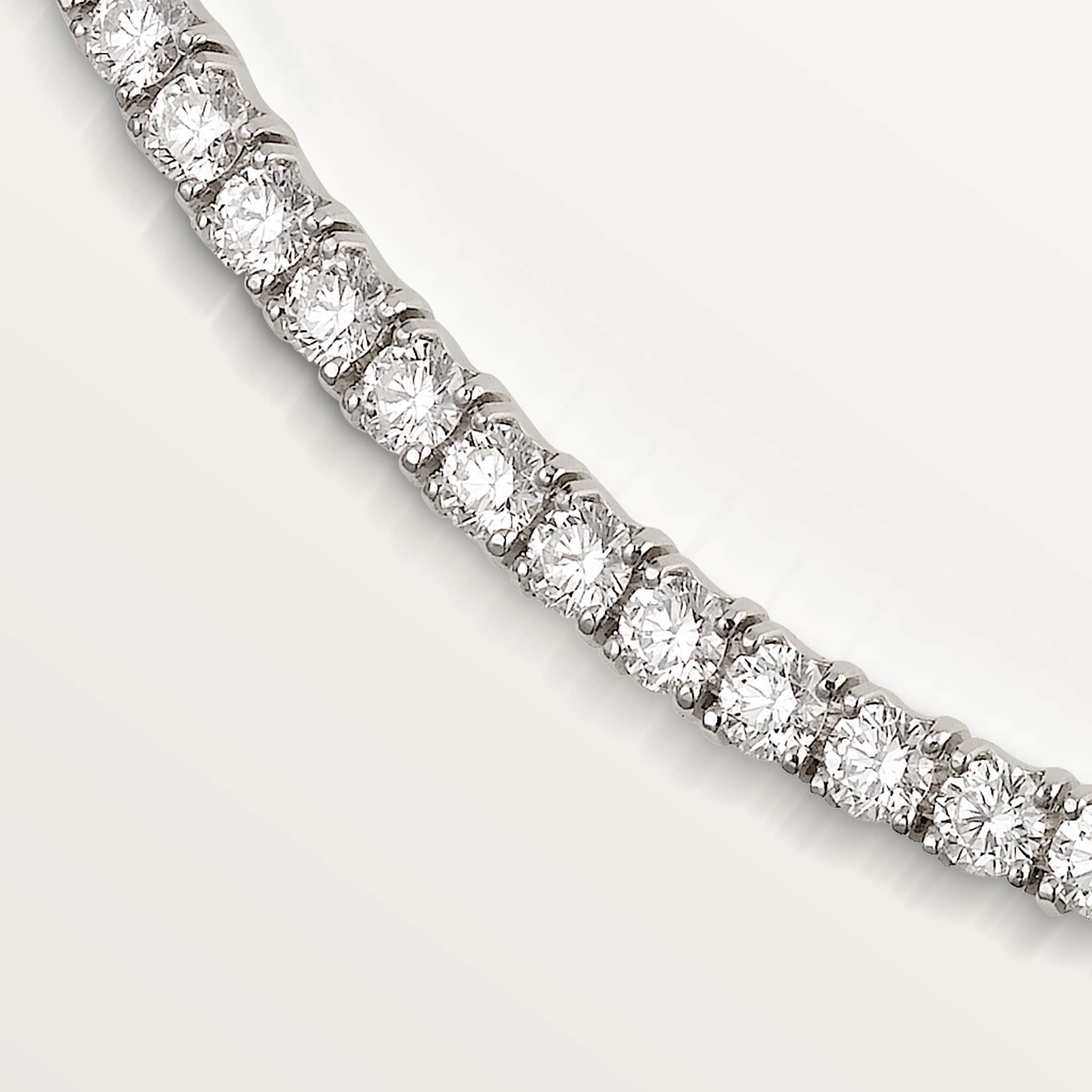 Lignes Essentielles necklace, brilliant-cut diamonds