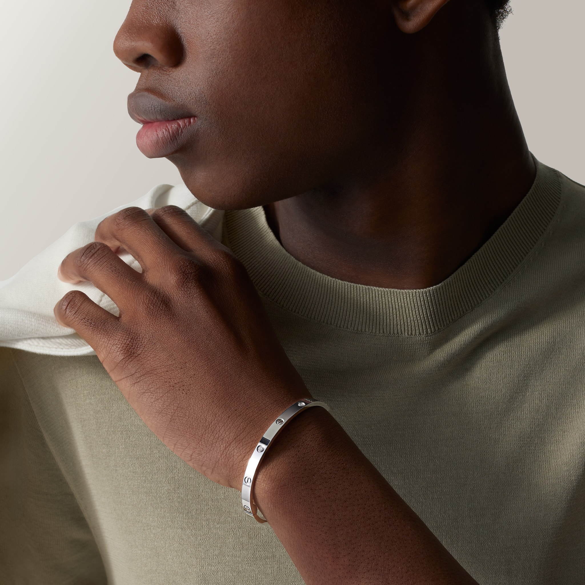 #LOVE# 브레이슬릿, 미디엄(medium) 모델, 다이아몬드 4개, 이미지 5