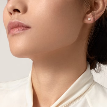 Cartier d'Amour stud earrings, 2 diamonds, medium model Cartier d'Amour stud earrings, 2 diamonds, medium model